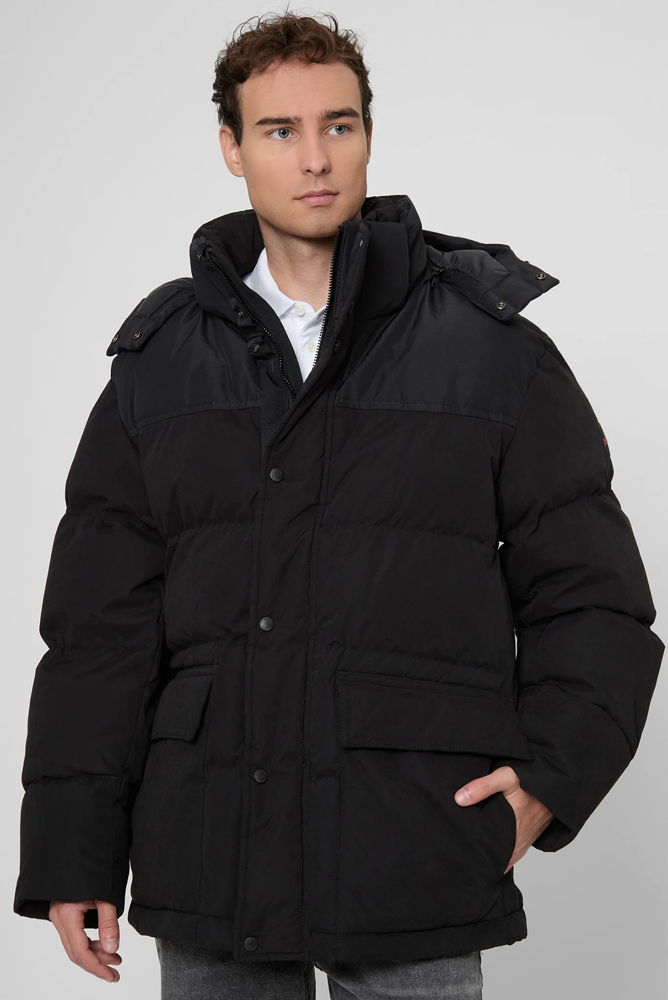 モグ Мужская черная куртка BOSS 50543609;001 — MD-Fashion