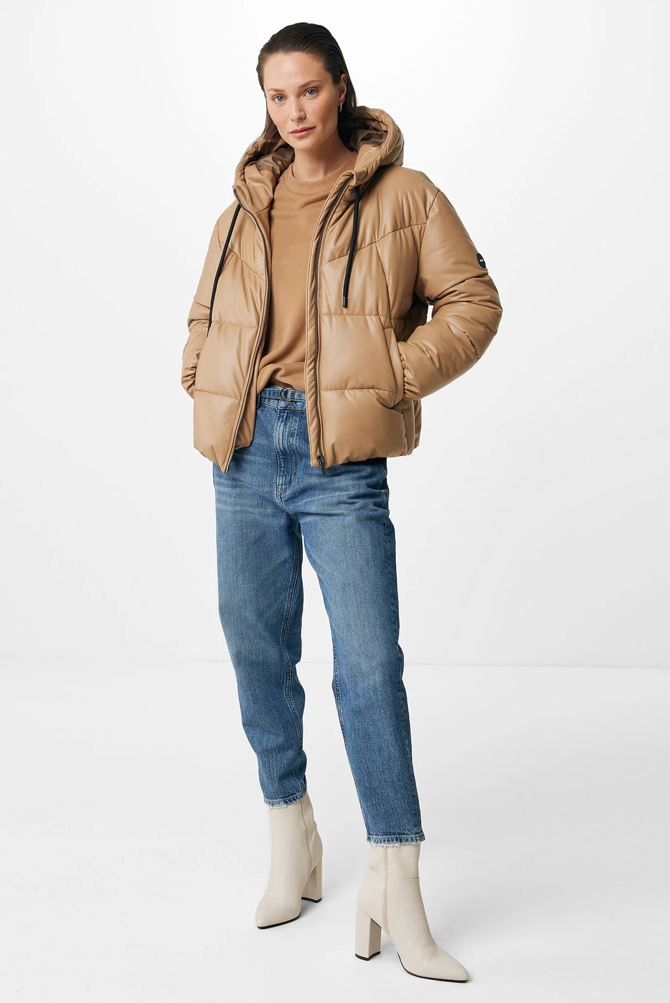 Жіноча бежева куртка Mexx NO1121036W — MD-Fashion