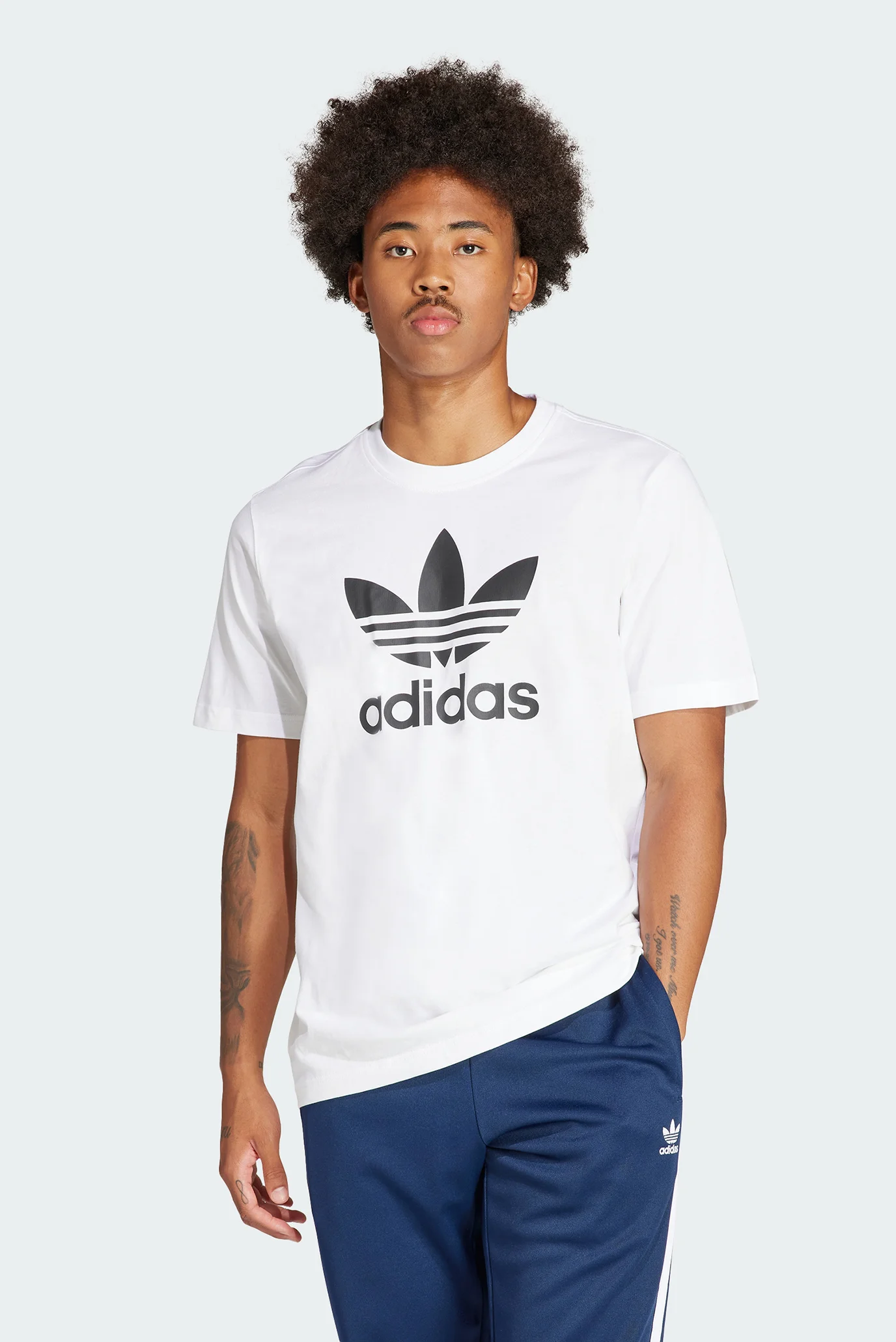 Мужская белая футболка Adicolor Trefoil adidas IV5353 — MD-Fashion