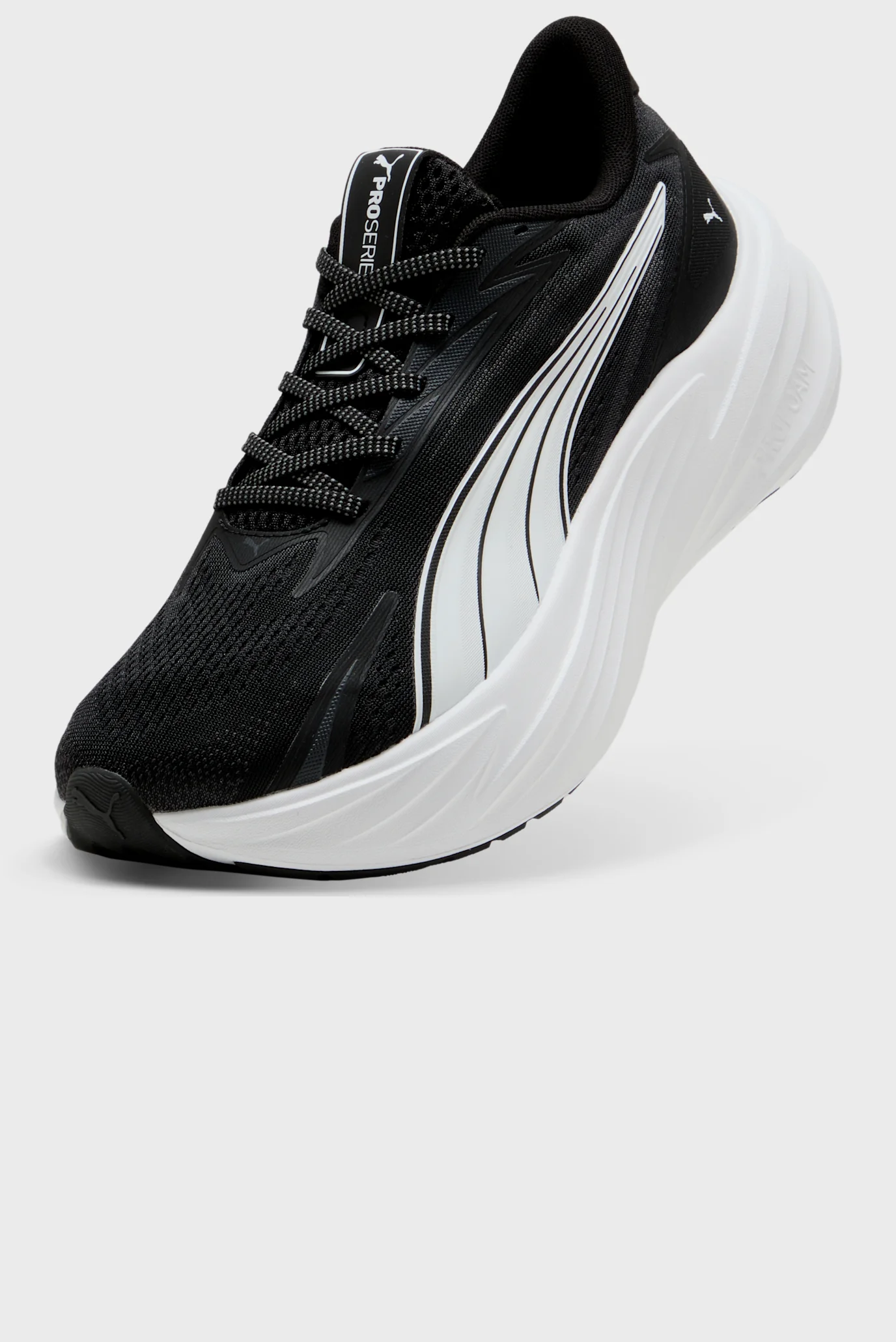 Чорні кросівки Maxima Pro Running Shoes Unisex PUMA 313313_01 — MD
