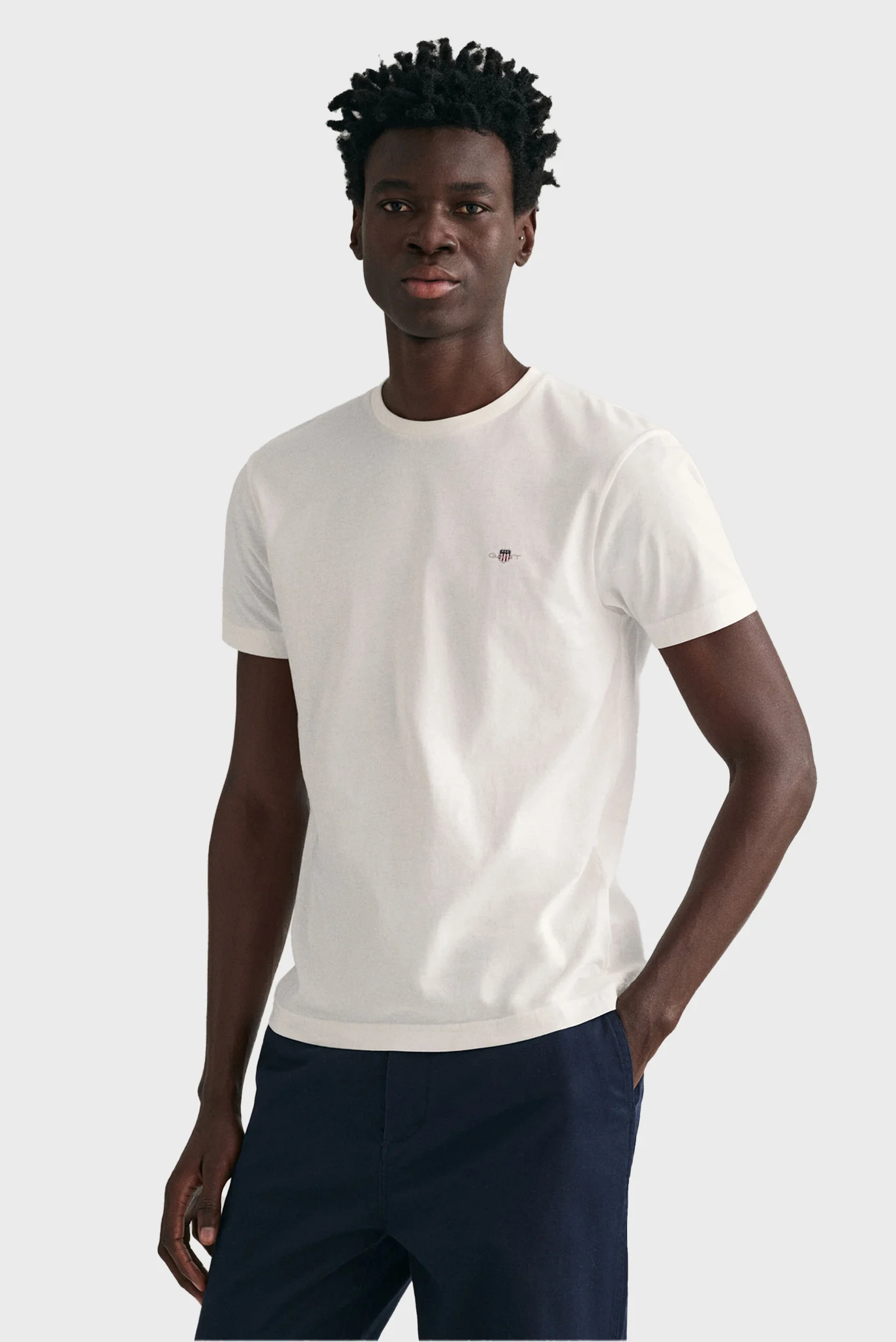 Мужская белая футболка SLIM SHIELD SS Gant 2003185 — MD-Fashion