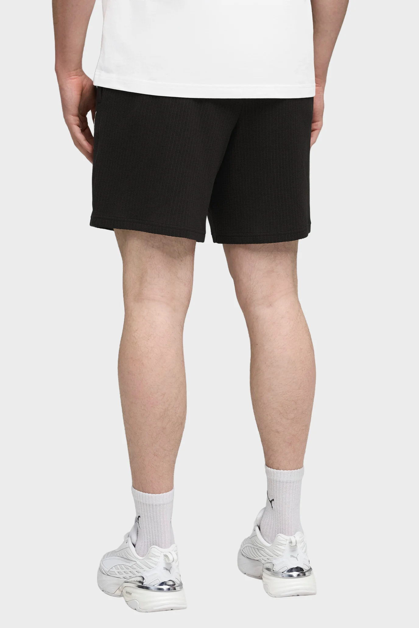 Мужские черные шорты Wardrobe Essentials Relaxed Shorts Men PUMA