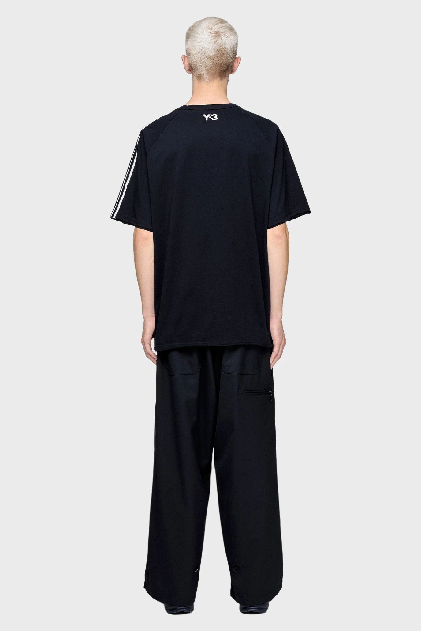 Чорна футболка Y-3 RAW EDGE 3 STRIPES SHORT SLEEVE (унісекс