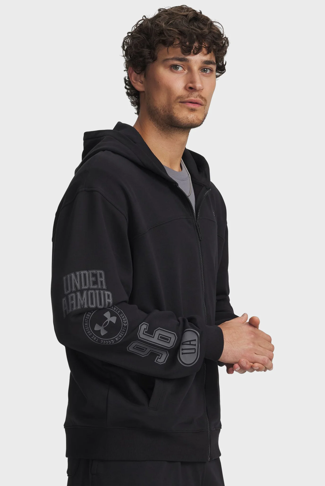 Чоловіче чорне худі UA Rival LW Graphic FZ Under Armour 6014687
