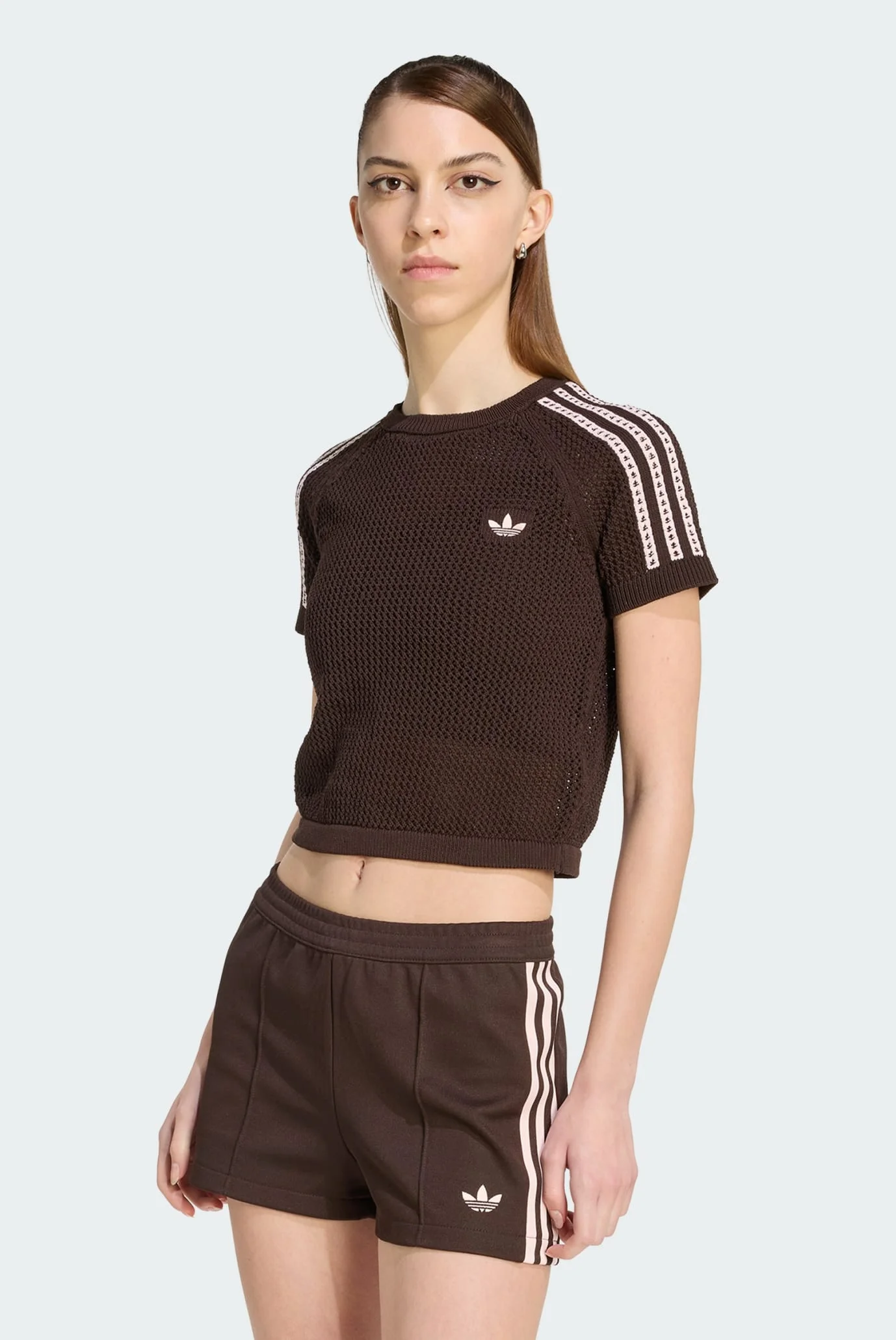 Жіноча коричнева футболка KNITTED CROCHET CALI adidas KC6480 — MD