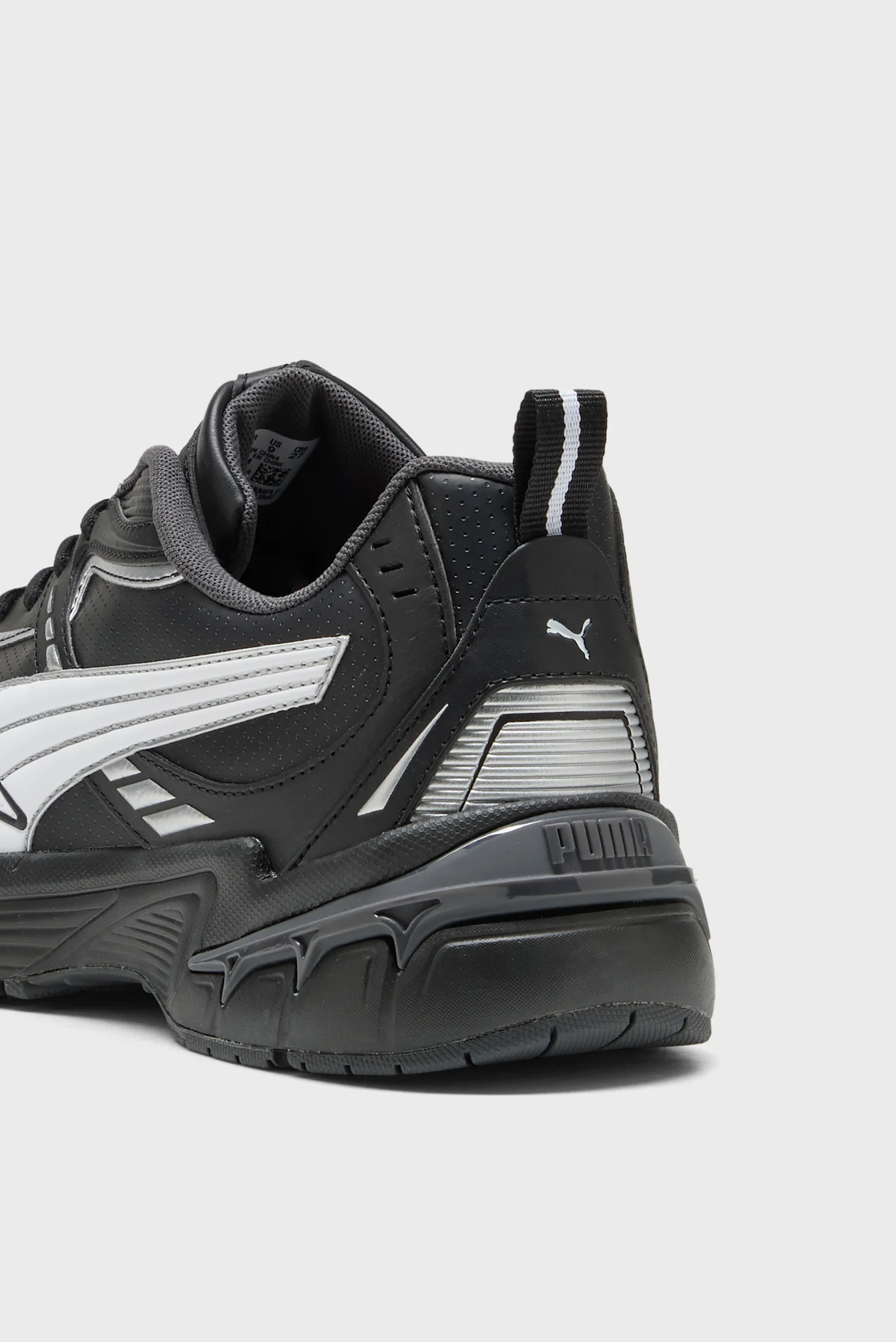 Чорні кросівки Milenio Tech 2000 Sneakers Unisex PUMA 402627_01
