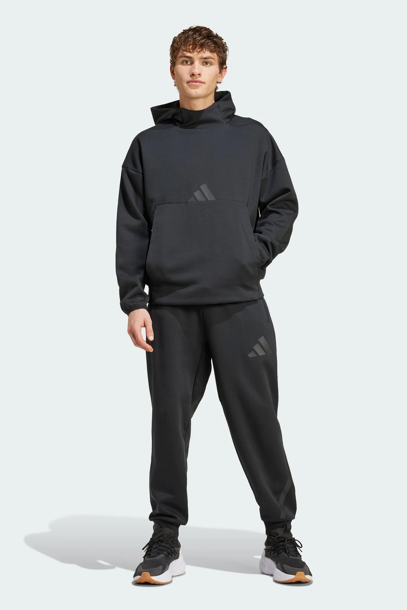 Мужские черные спортивные брюки New adidas Z.N.E. adidas JD9599