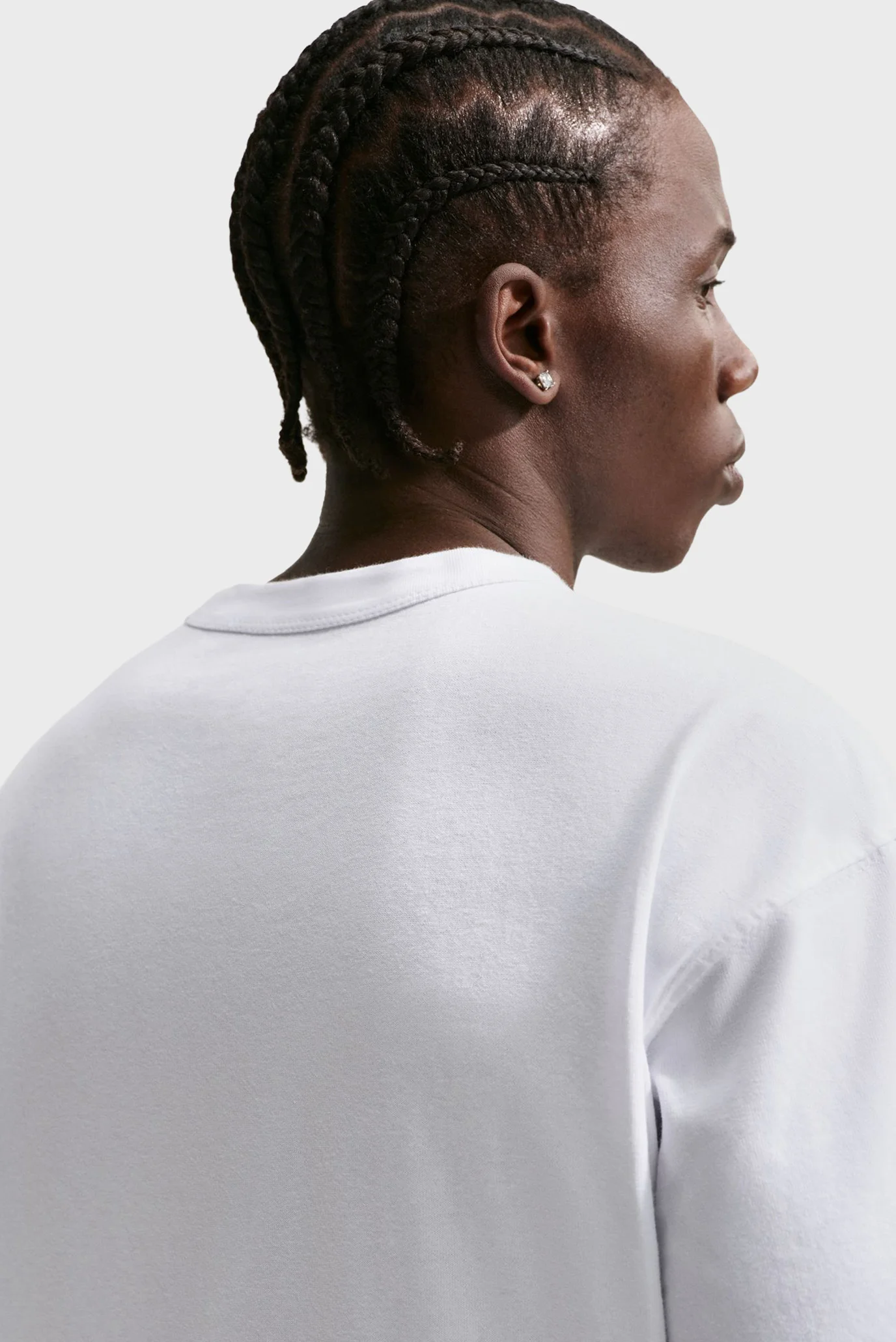 Мужская белая футболка M NSW TEE LSE PREM ESS SUST Nike IH1121-100