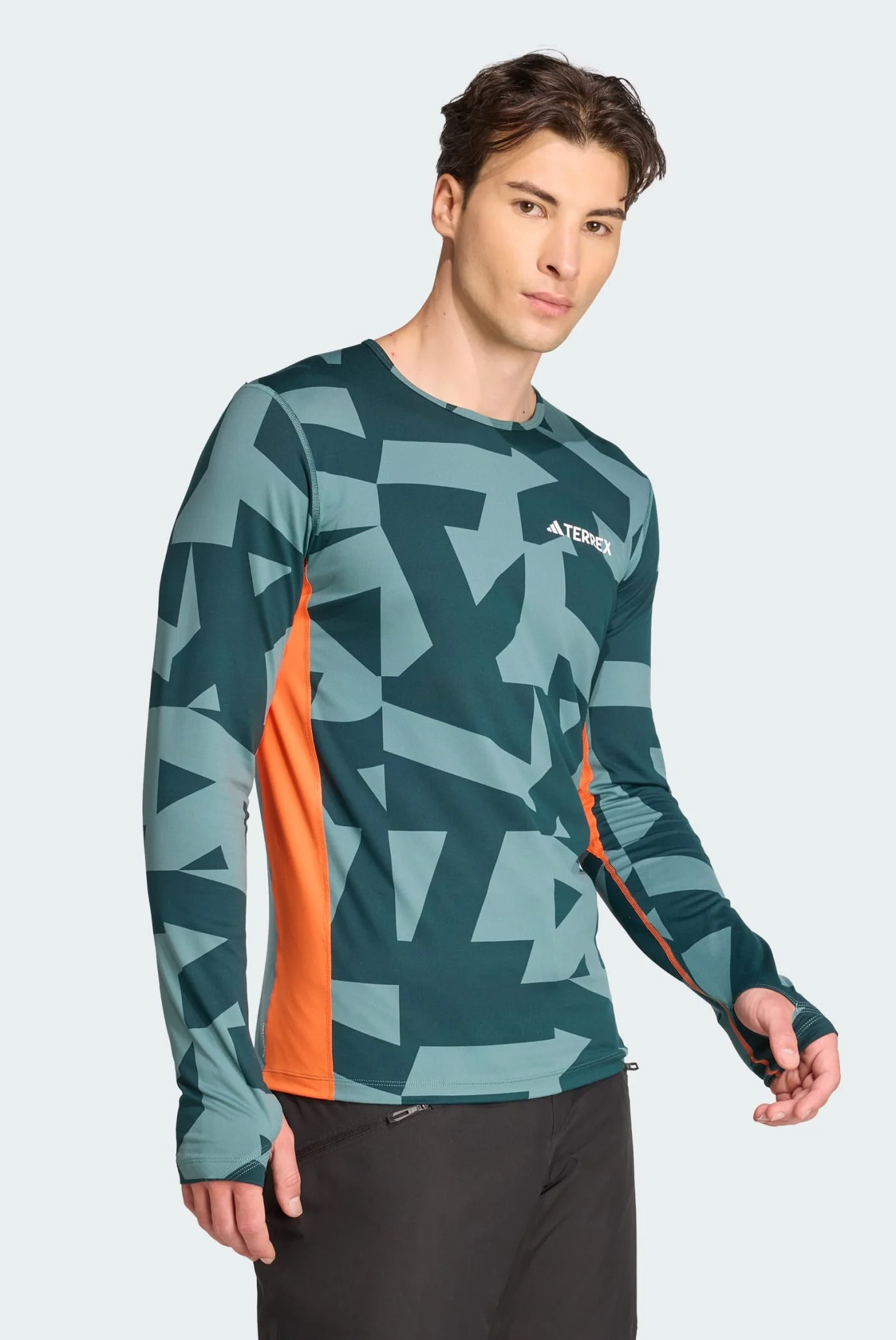 マンゴスチン！ Мужской лонгслив с узором Multi Synthetic Base Layer adidas JP2756