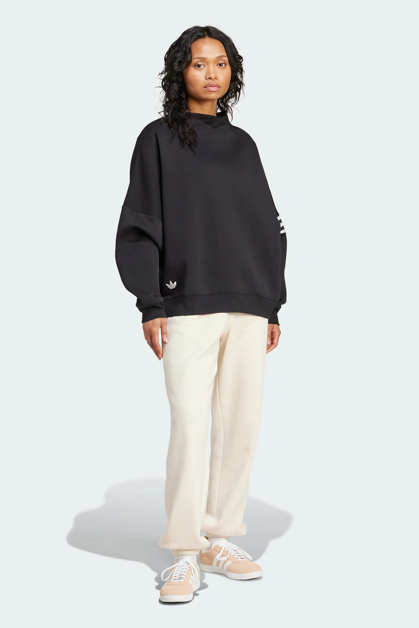 Женский черный свитшот Neuclassics Oversized Mock Neck adidas
