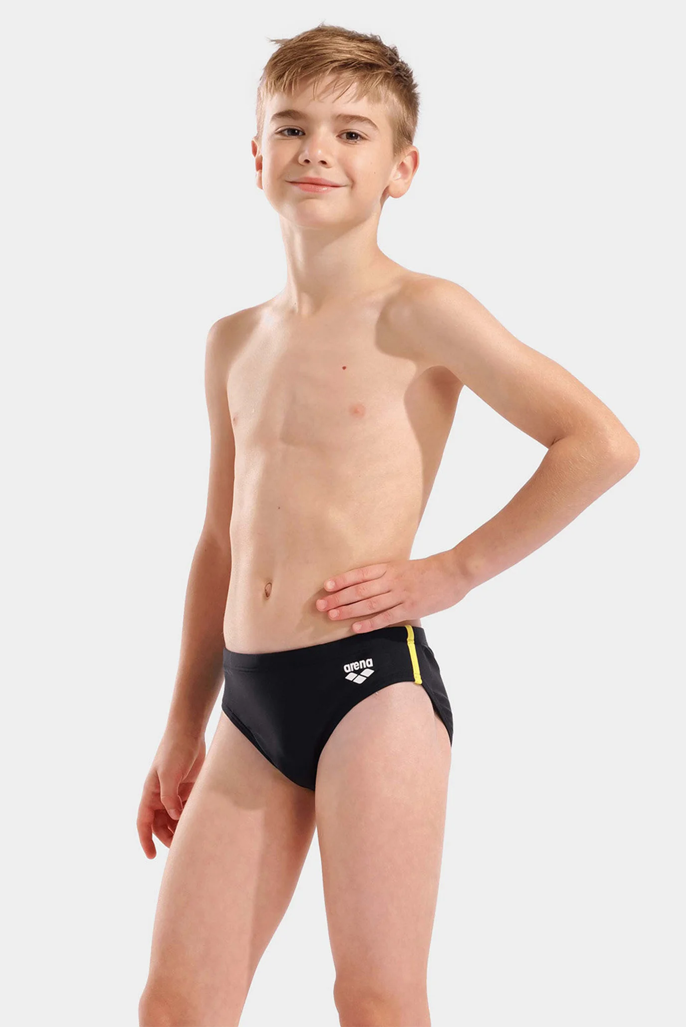 Дитячі чорні плавки SWIM BRIEFS SOLID Arena 008371-583 — MD-Fashion
