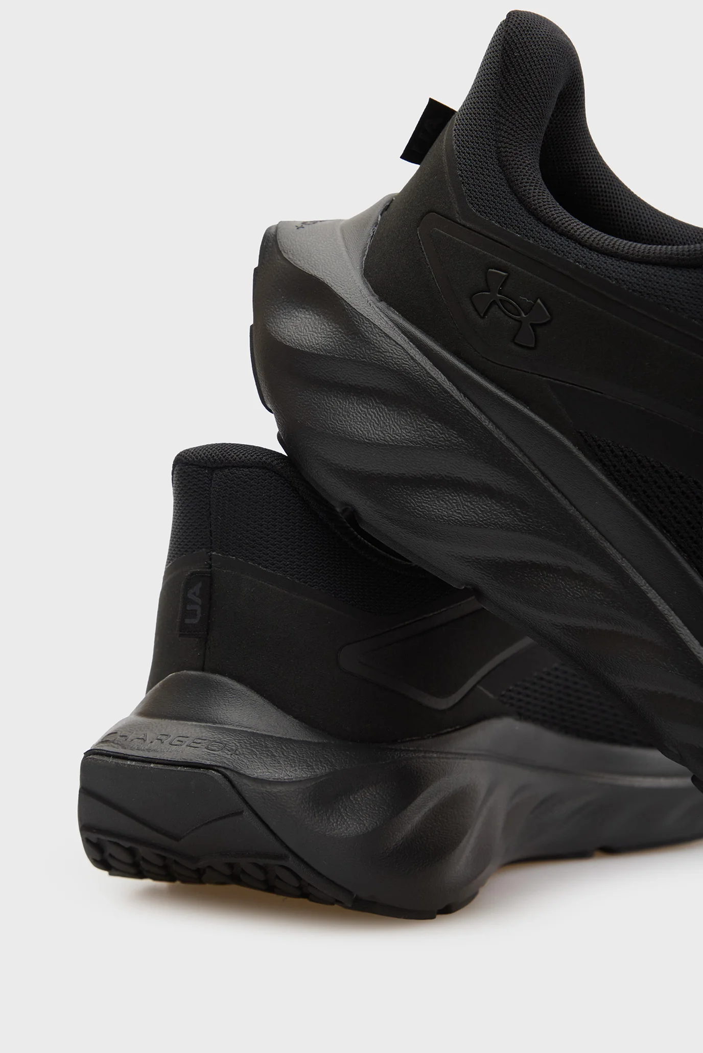 Чоловічі чорні кросівки UA Ascend Under Armour 6009827-002 — MD