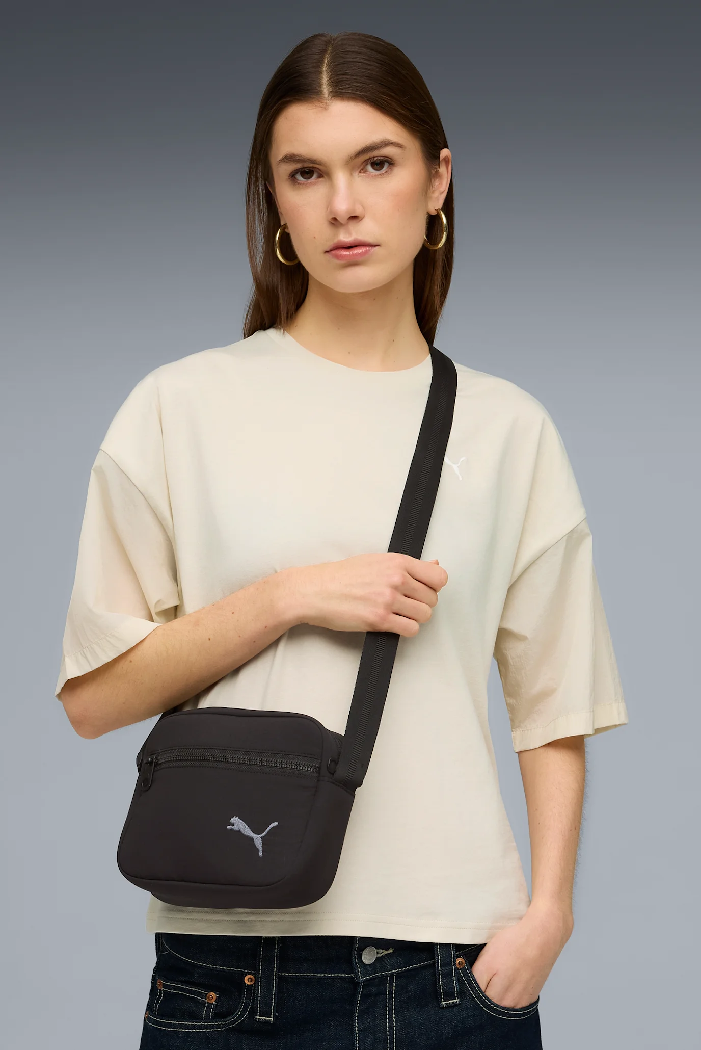 ブラック1 エクリュs Женская черная сумка HER 1.5L Crossbody Bag PUMA 092184_01 — MD