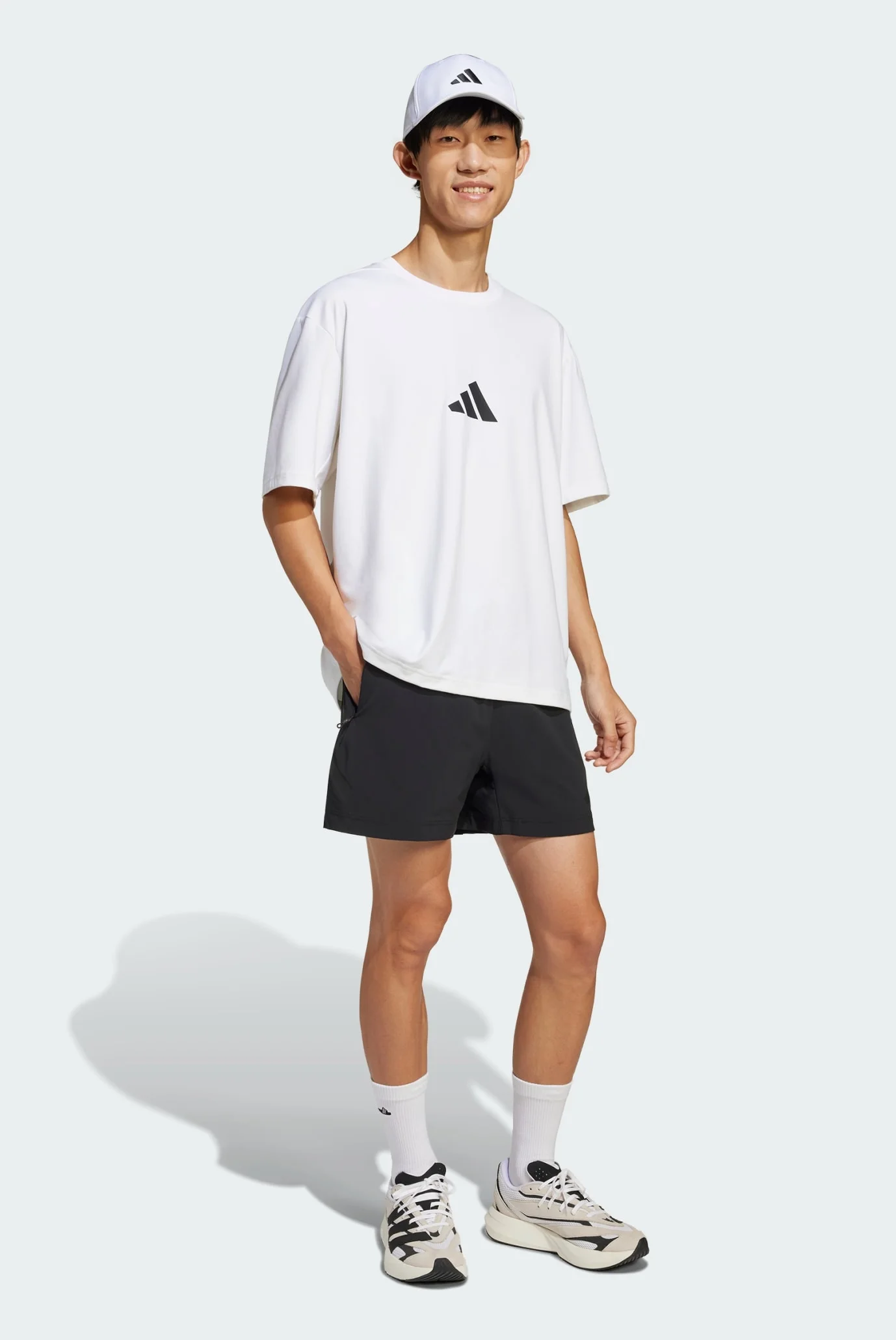 グッズ Хлопковая футболка adidas Originals Oversize Tee мужская цвет