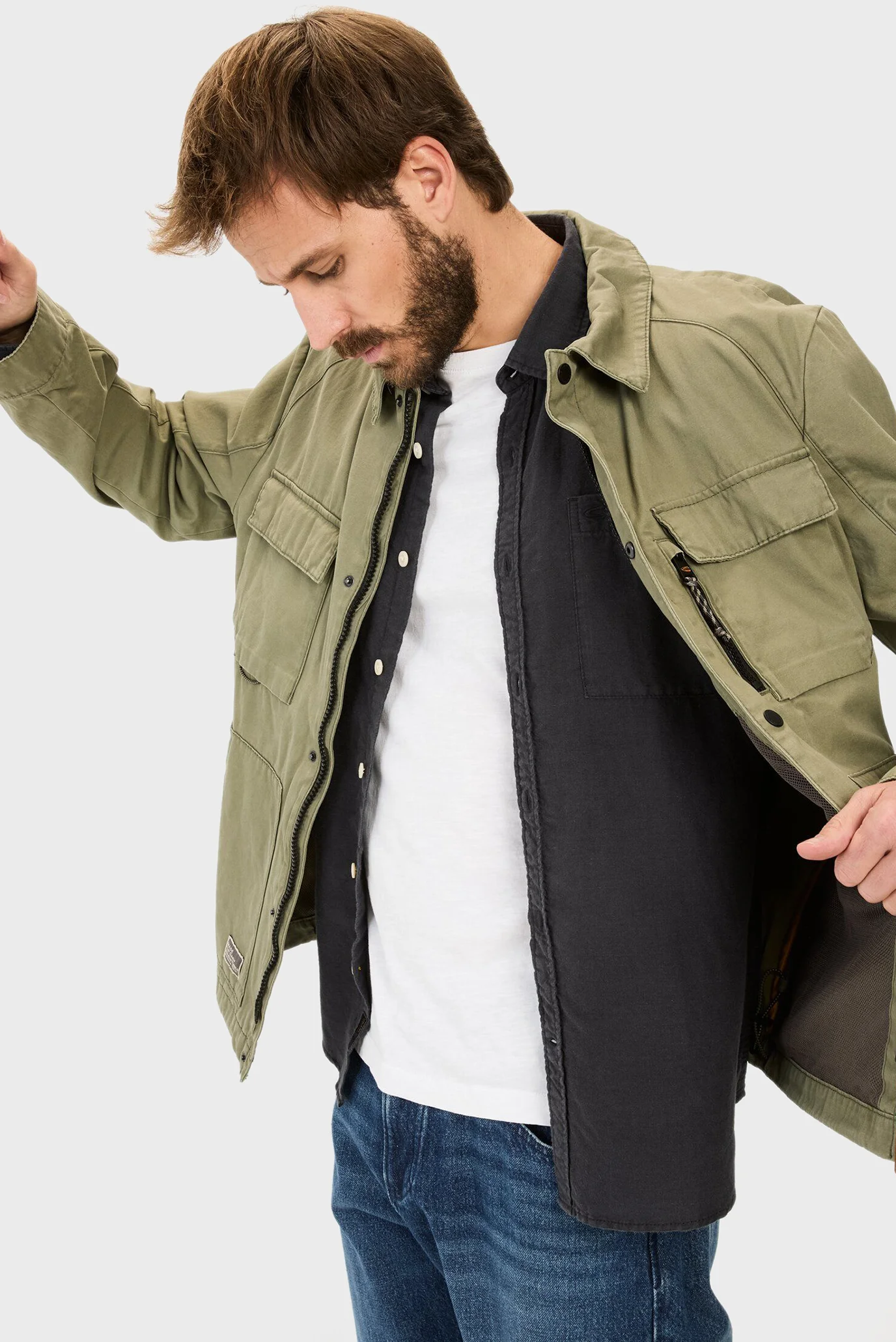 Мужская оливковая куртка Camel Active 430980-5N55-34 — MD-Fashion