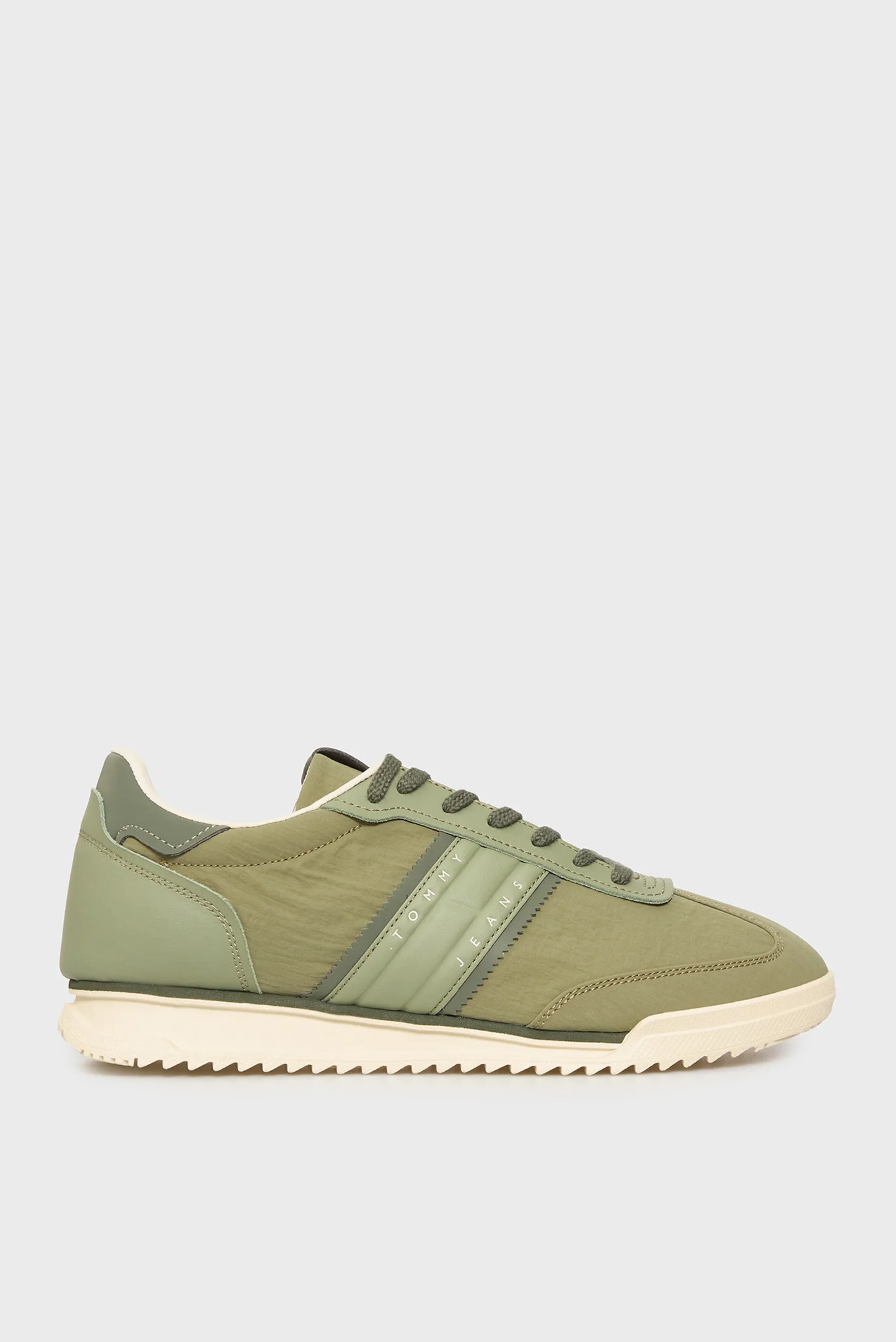 てんむす Мужские зеленые кроссовки RUNNER CLEATED Tommy Jeans EM0EM01598