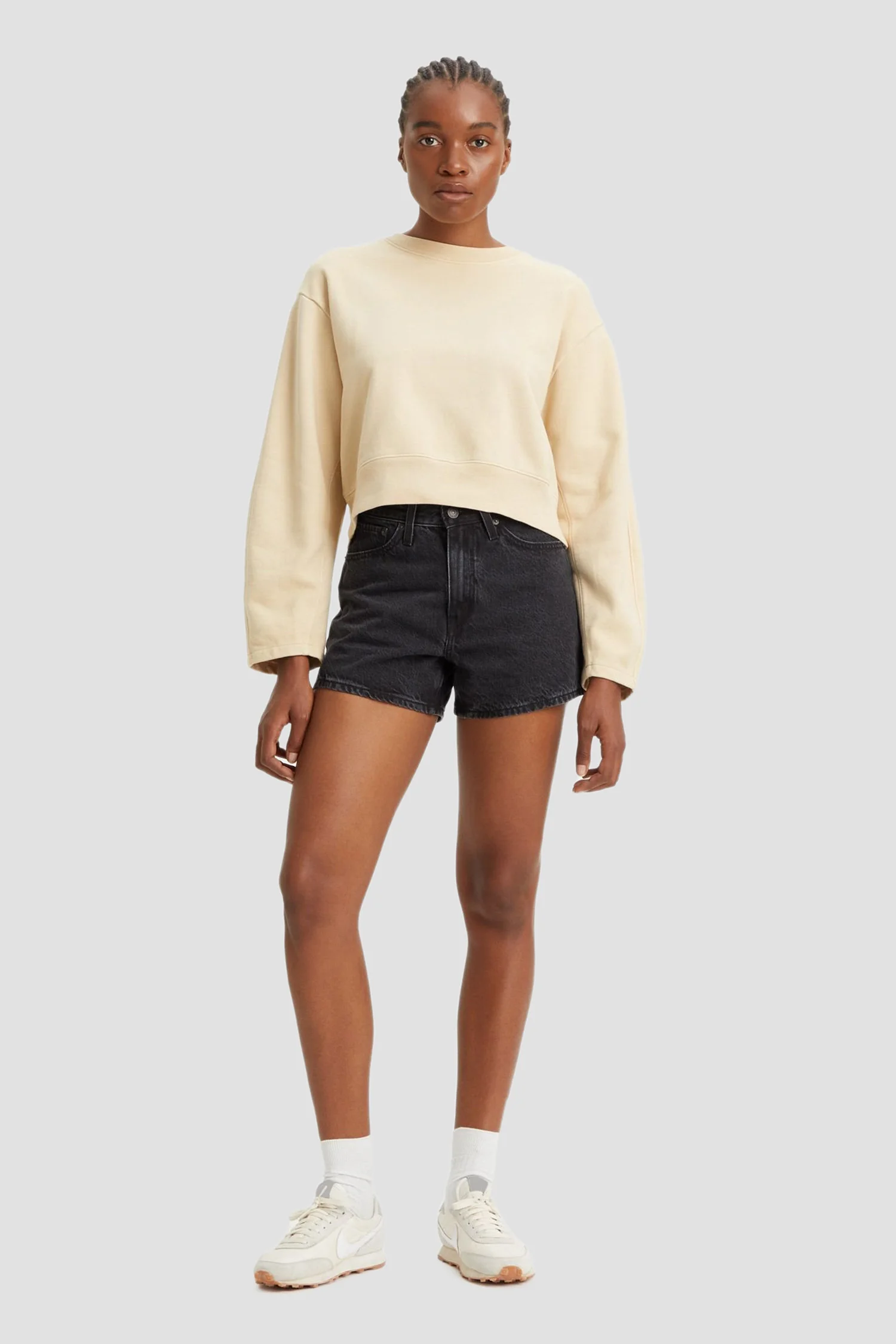 Жіночі чорні джинсові шорти '80s Mom Levi's® A4695;0000 — MD-Fashion