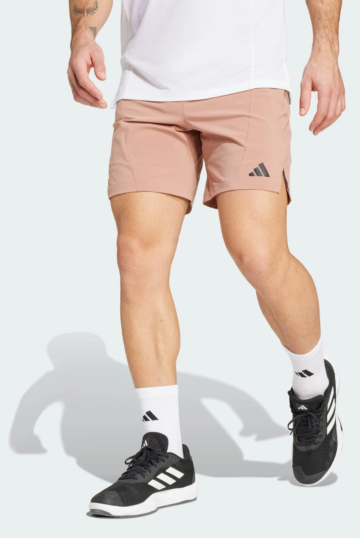 Чоловічі пудрові шорти Designed for Training Workout adidas JI8140