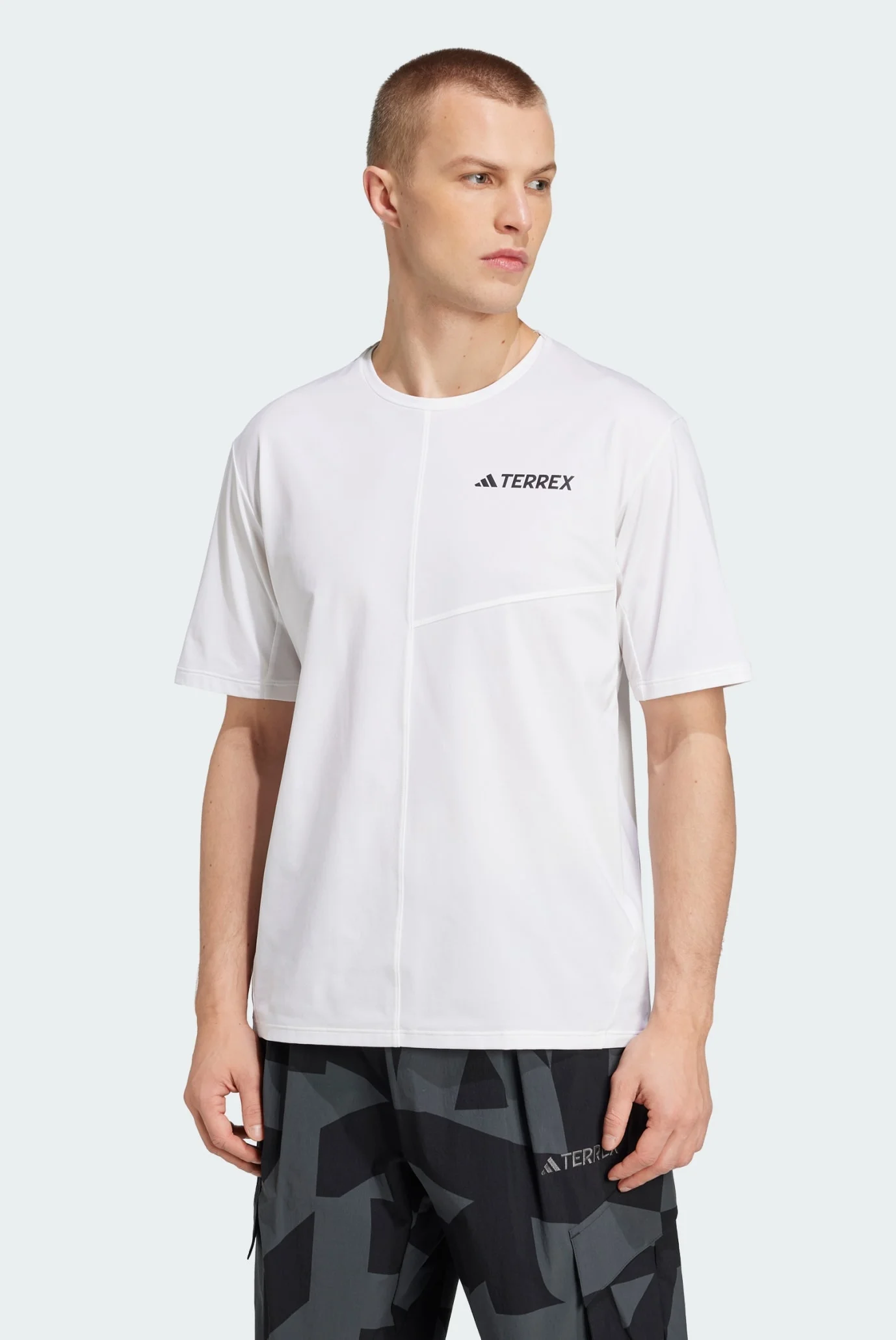 Чоловіча біла футболка Terrex Multi Climacool adidas JE0391 — MD