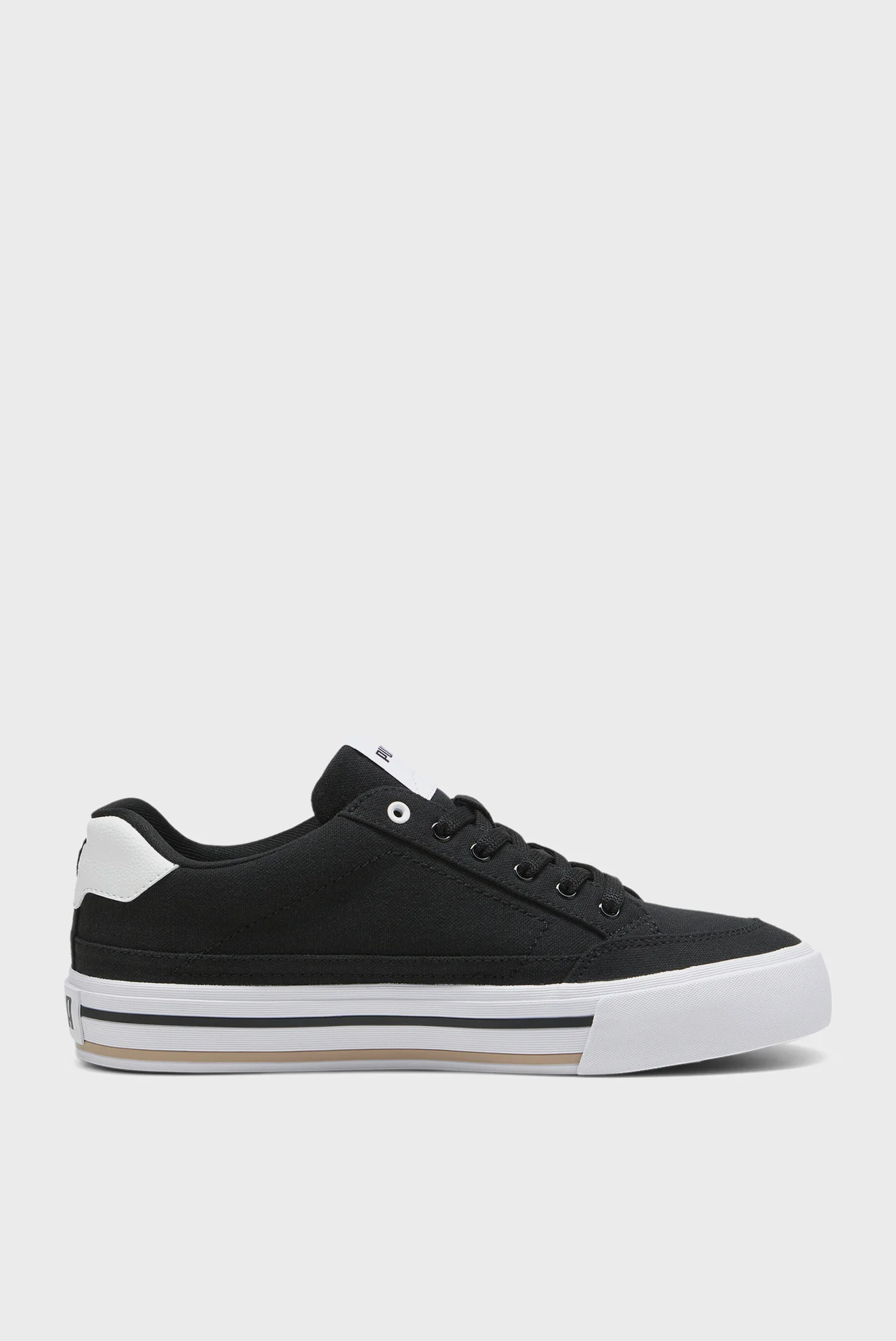 chorni-kedy-court-classic-