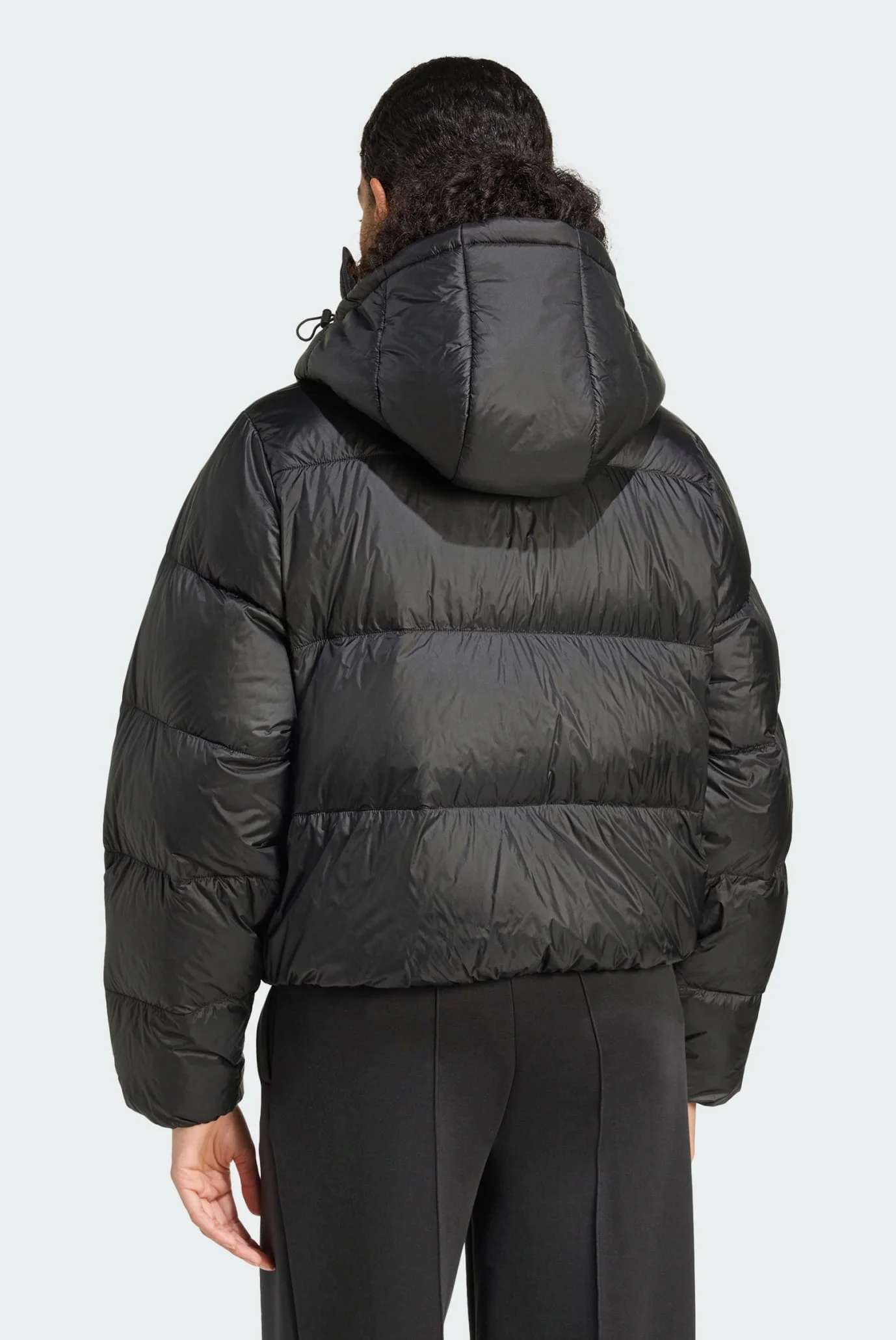 Жіночий чорний пуховик Essentials adidas JX2983 — MD-Fashion