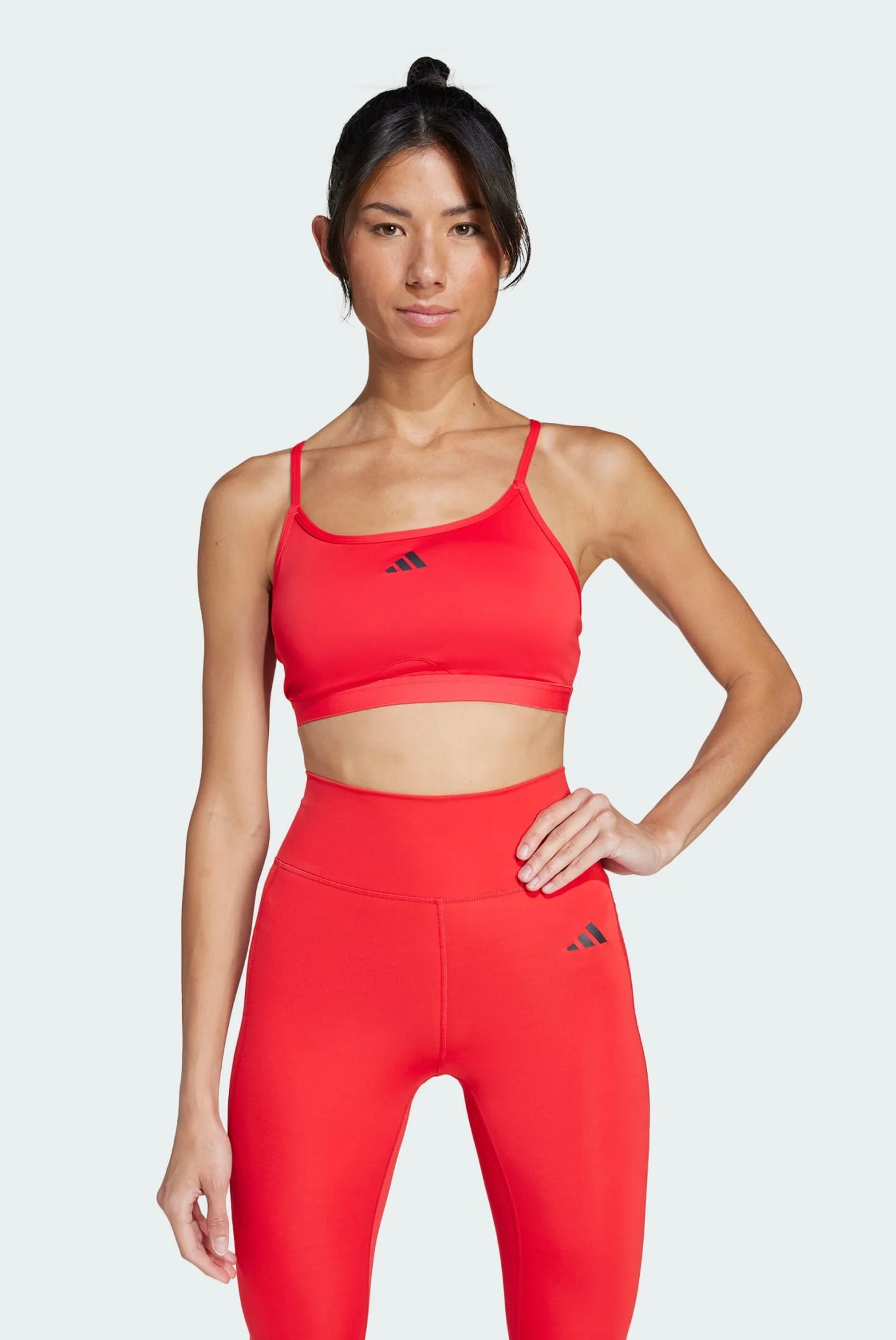 Жіночий червоний топ Aeroreact Training Light-Support adidas