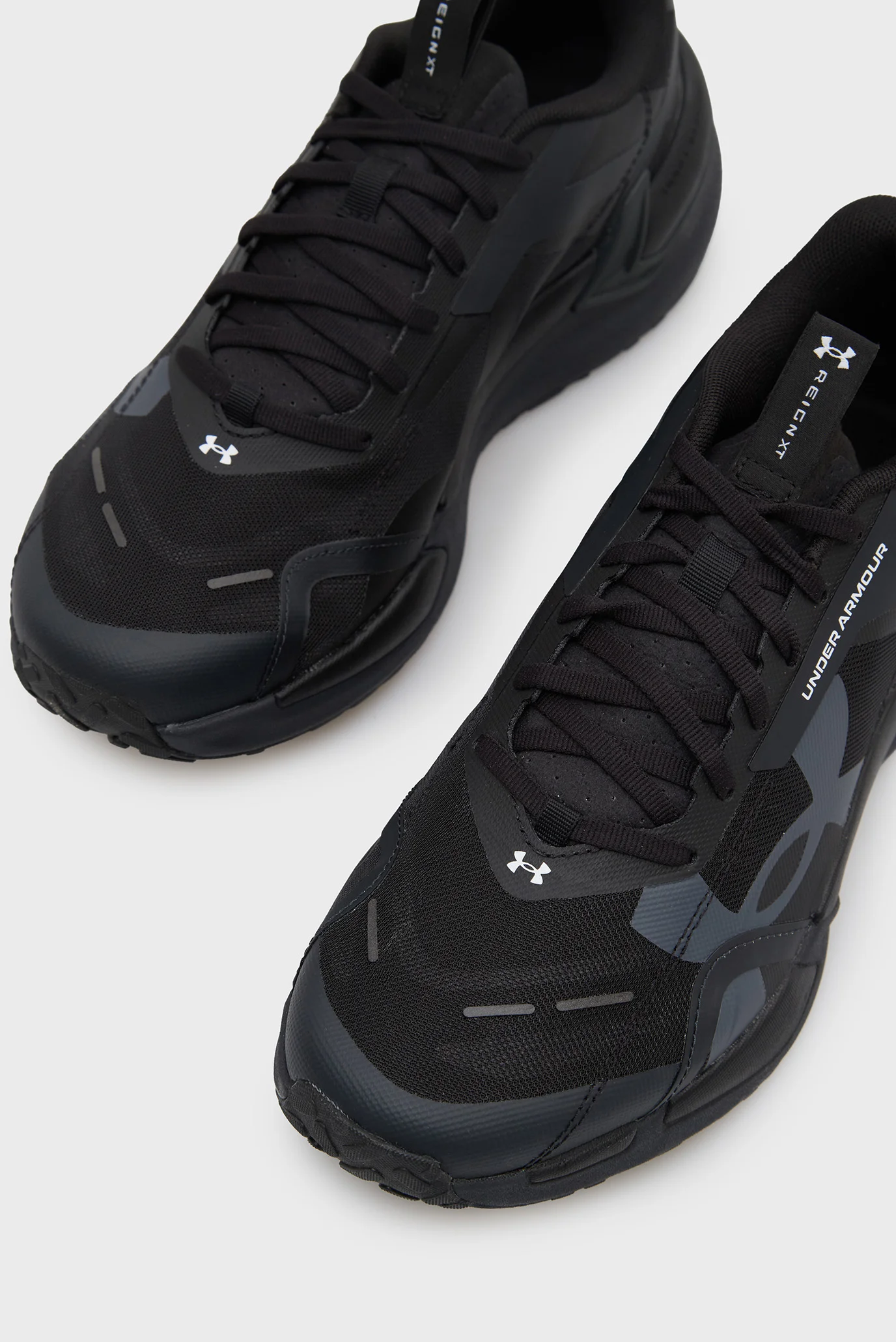 Чоловічі чорні кросівки UA Reign XT-BLK Under Armour 6005926-001