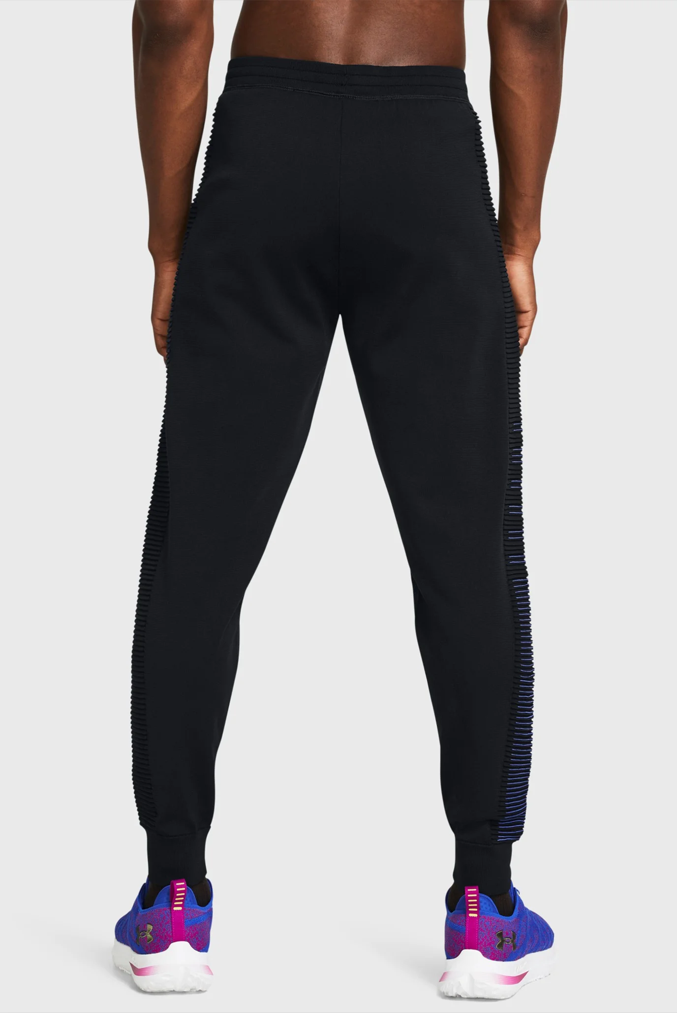 Мужские черные спортивные брюки UA INTELLIKNIT RUN PANT Under
