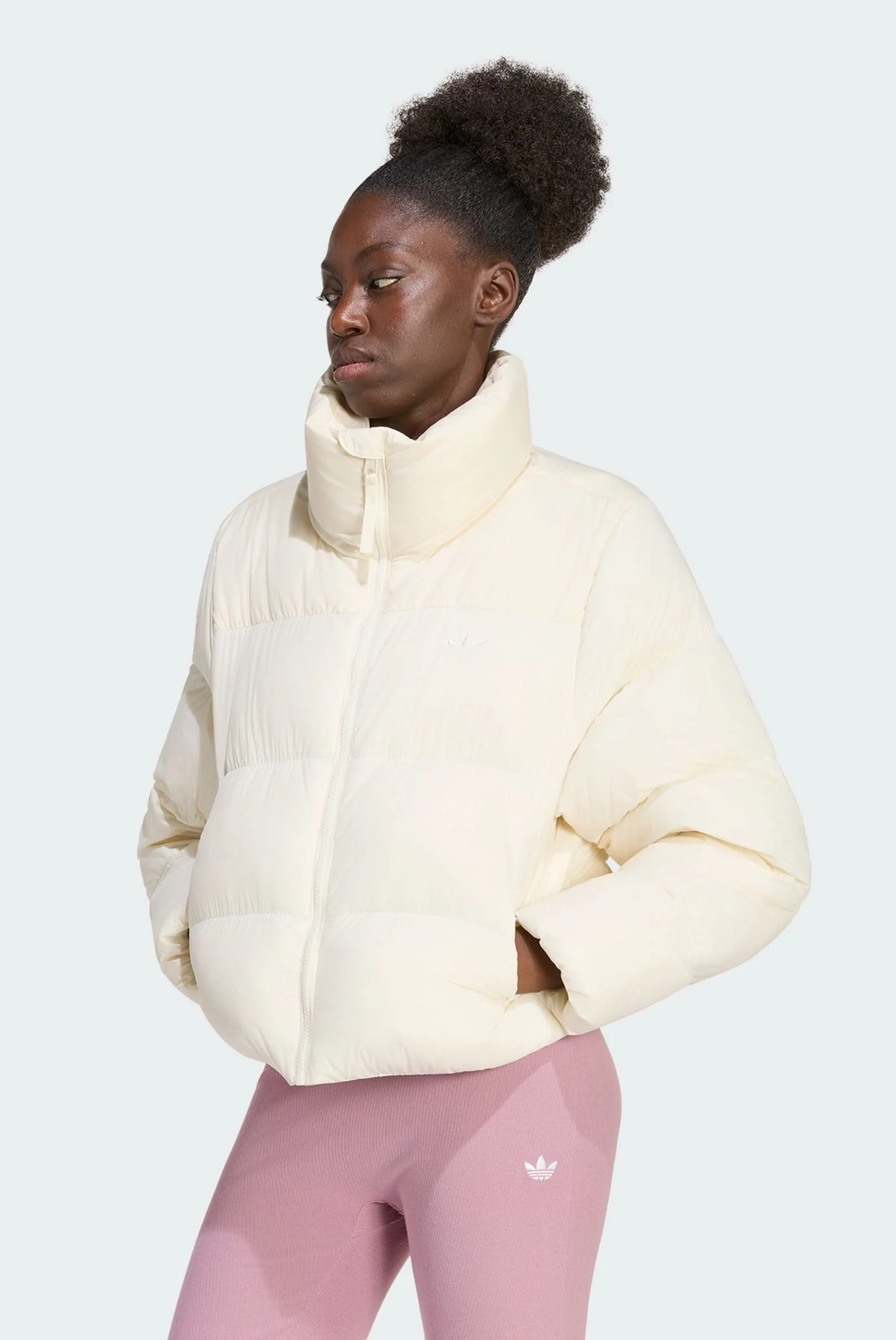 Жіночий білий пуховик ESSENTIALS DOWN adidas KR9546 — MD-Fashion