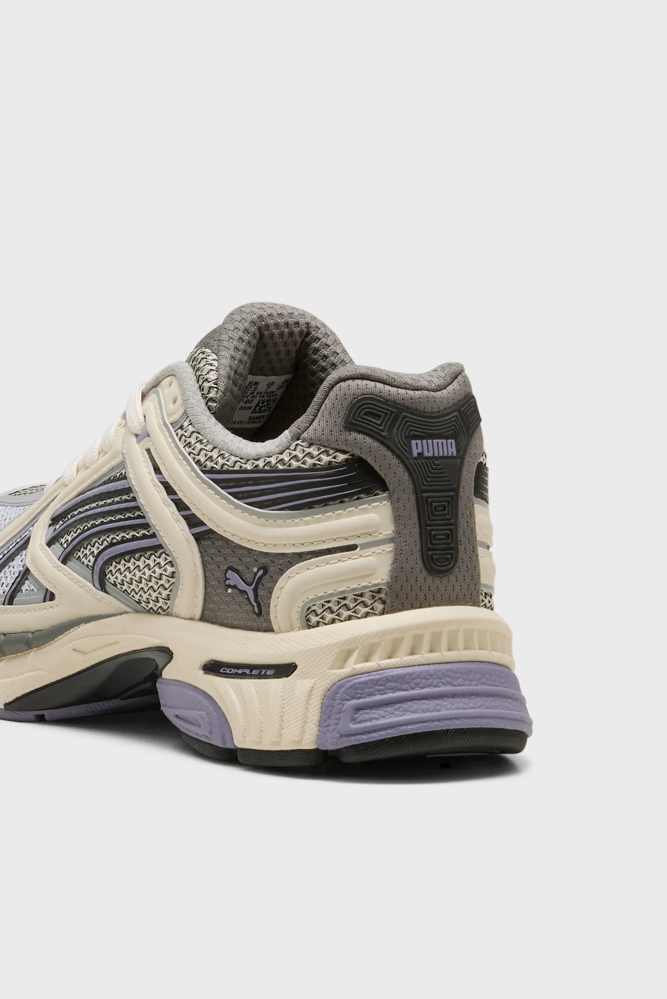 Жіночі кросівки SkyJet Sneakers Women PUMA 407857_03 — MD-Fashion