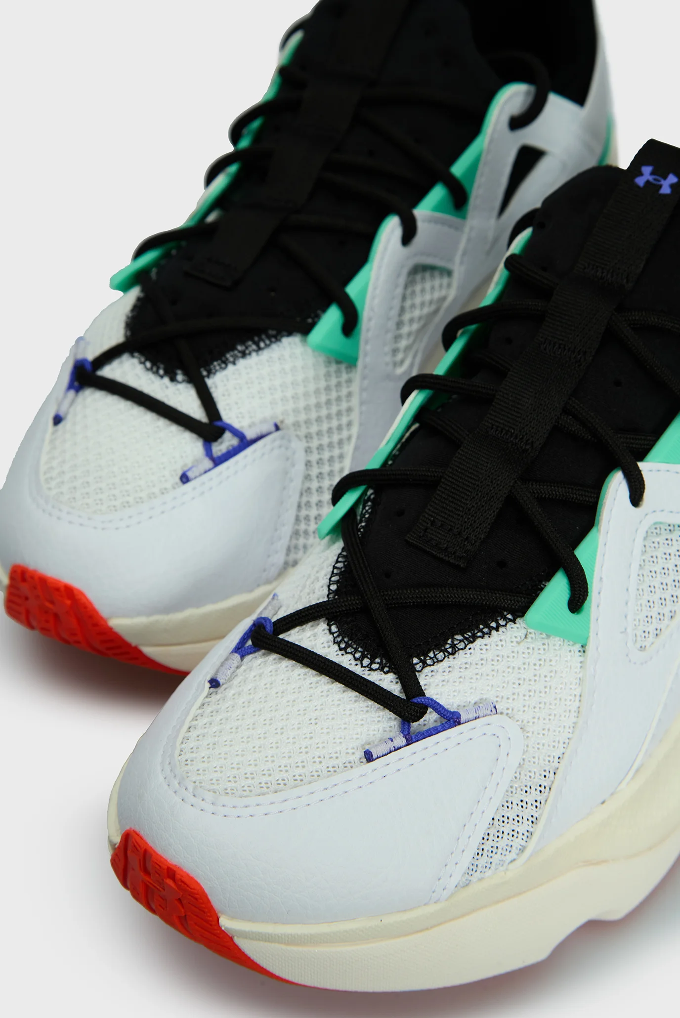 Белые кроссовки UA Infinite MVMNT SE Under Armour 6000902-104 — MD