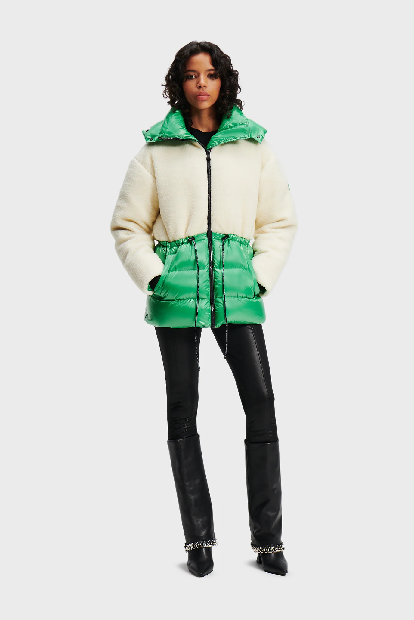 Женский пуховик Karl Lagerfeld 236W1505 — MD-Fashion