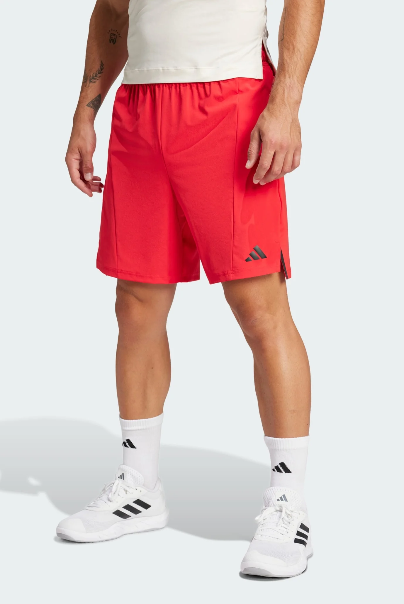 Чоловічі червоні шорти Designed for Training Hybrid adidas JI8152