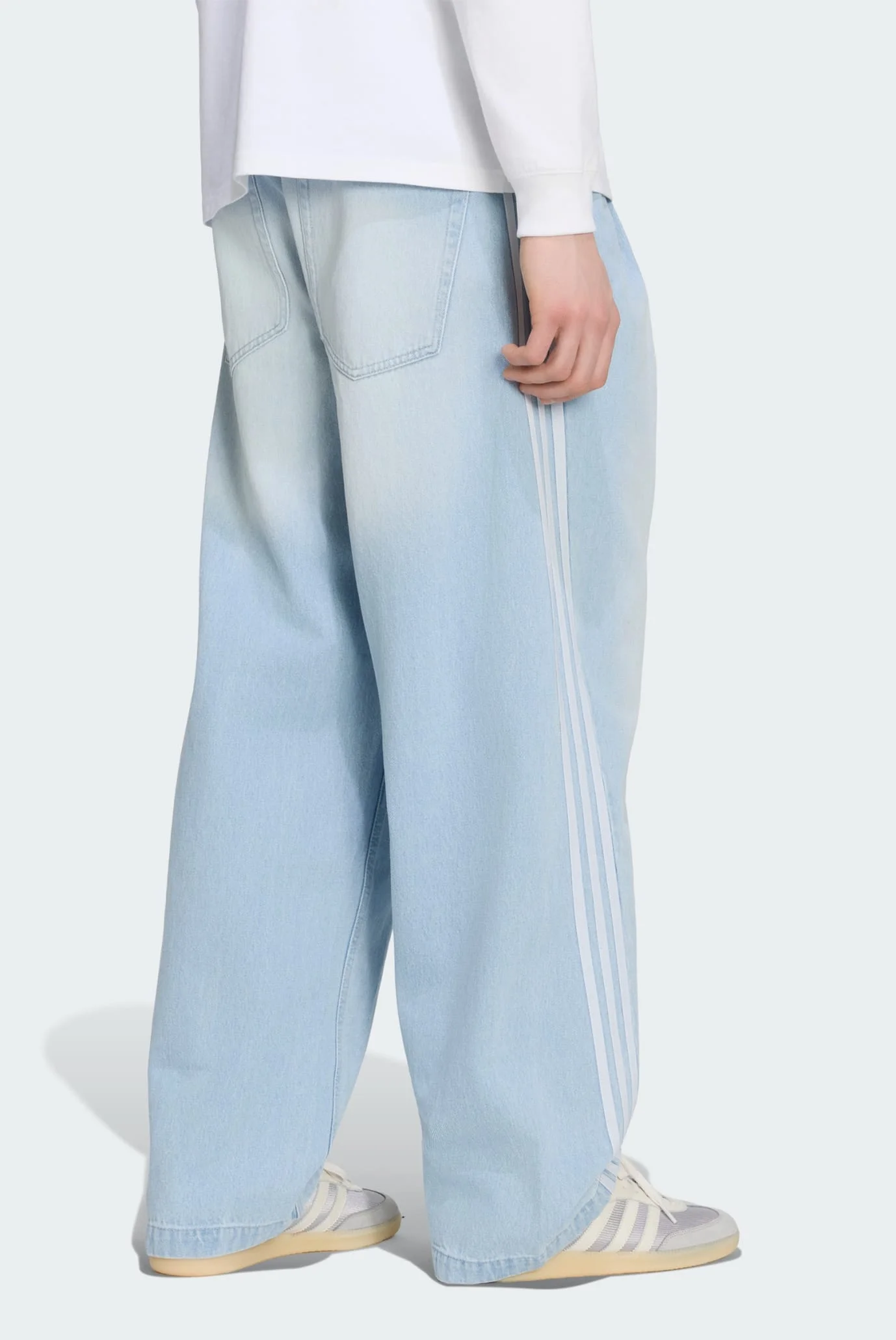 Чоловічі блакитні джинси Adilenium Season 5 adidas KX4822 — MD-Fashion