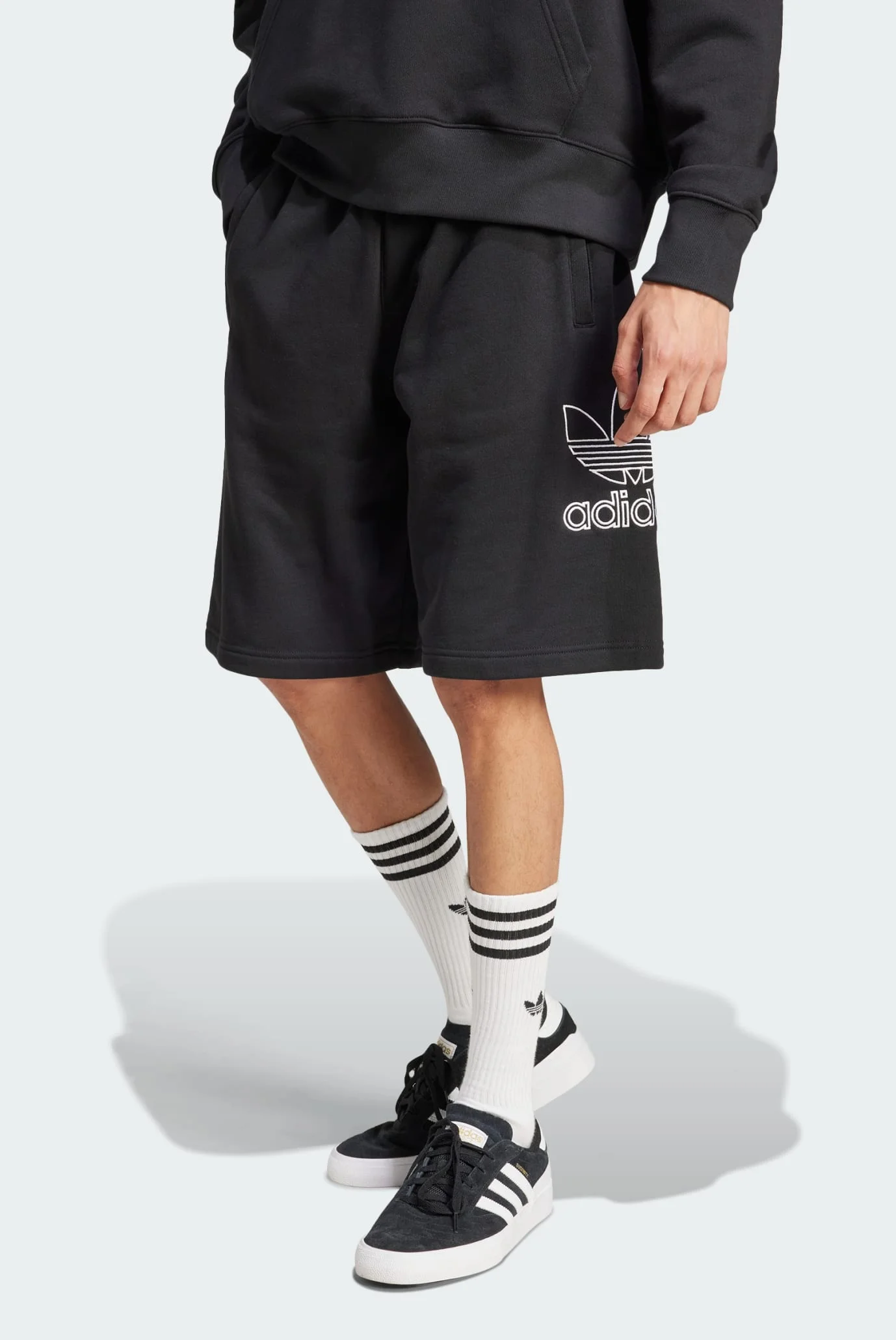 Чоловічі чорні шорти Adicolor Outline Trefoil adidas JP2684 — MD