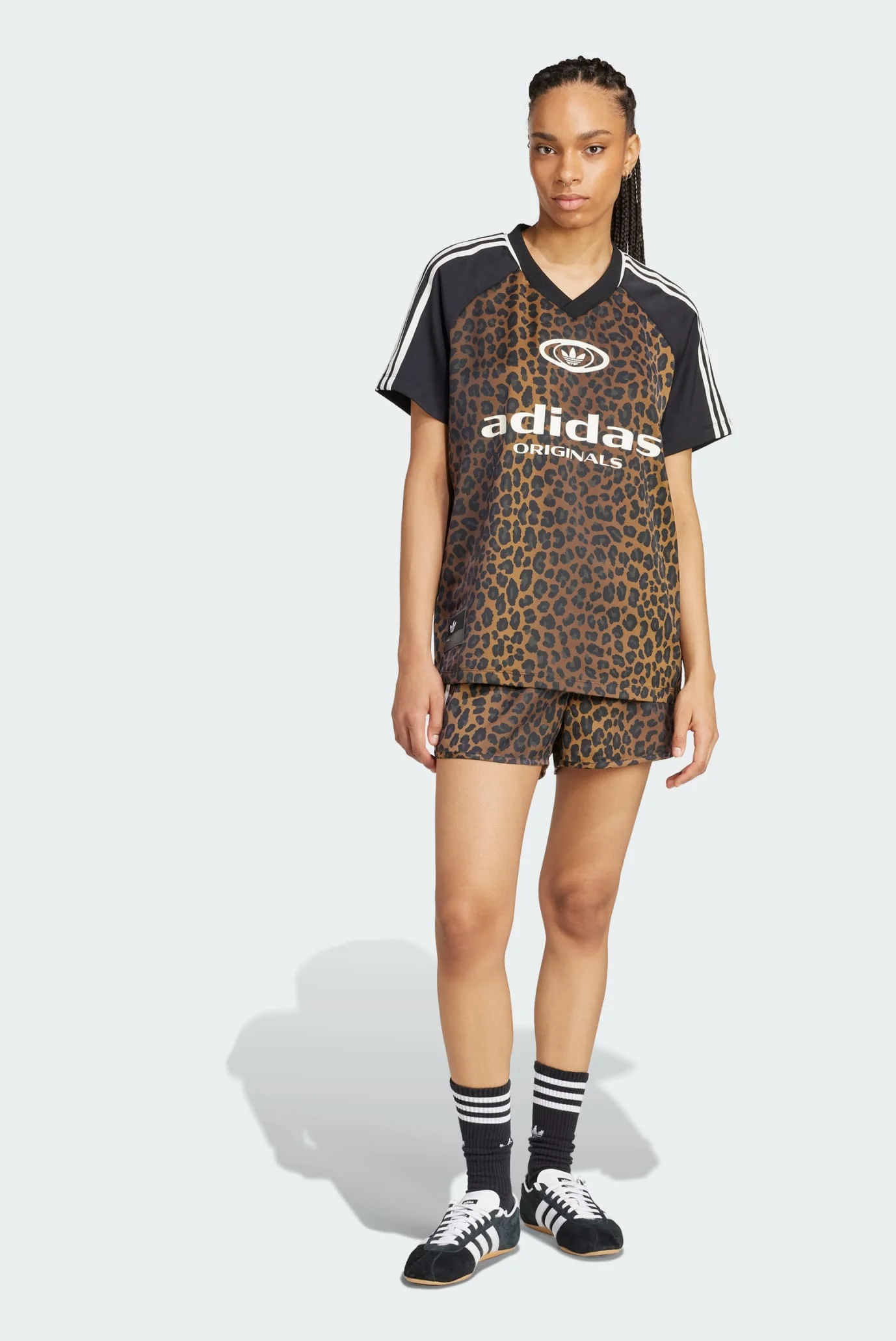 Жіноча коричнева футболка з візерунком adidas Originals Satin