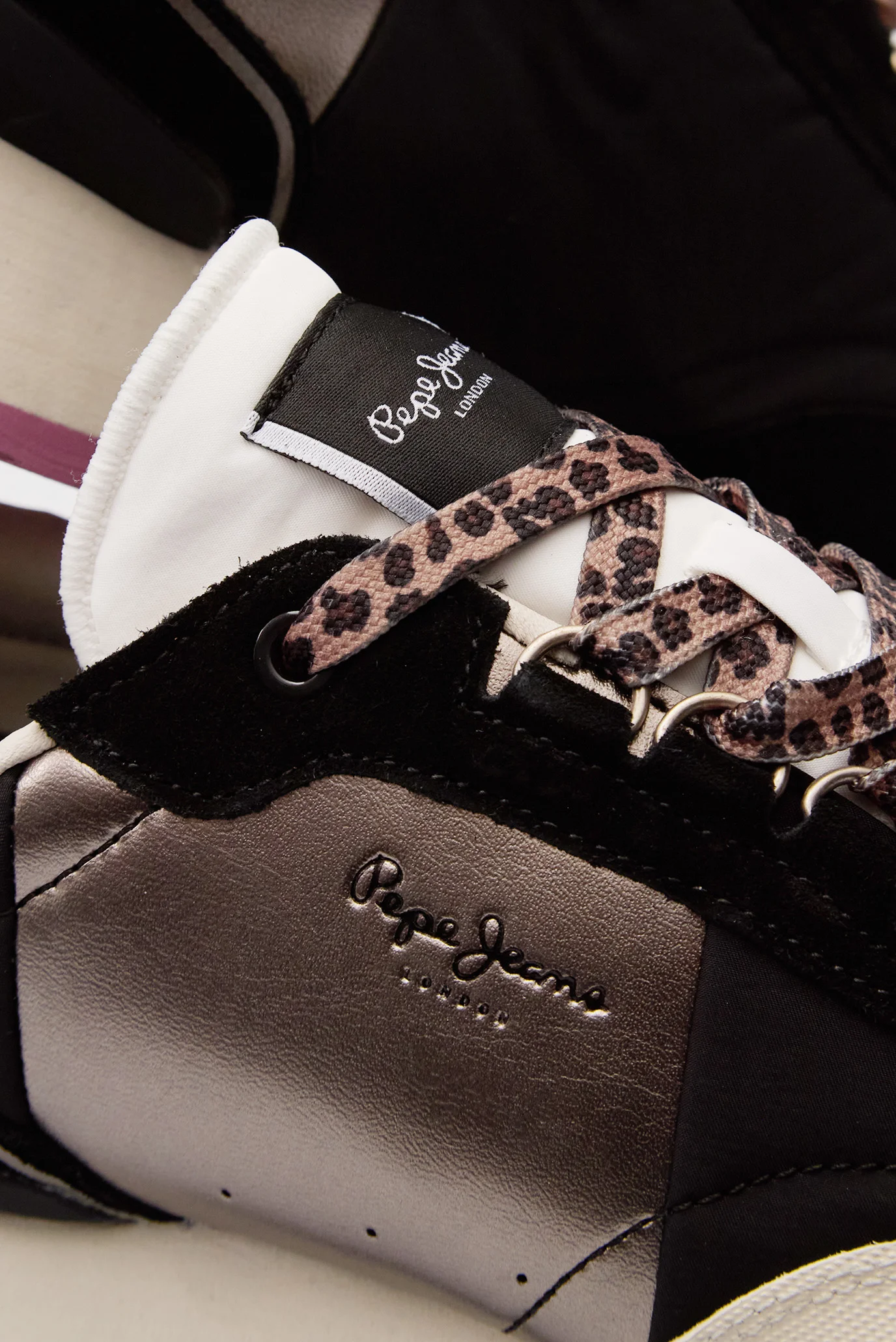 Жіночі чорні кросівки ARCHER Pepe Jeans PLS600001 — MD-Fashion
