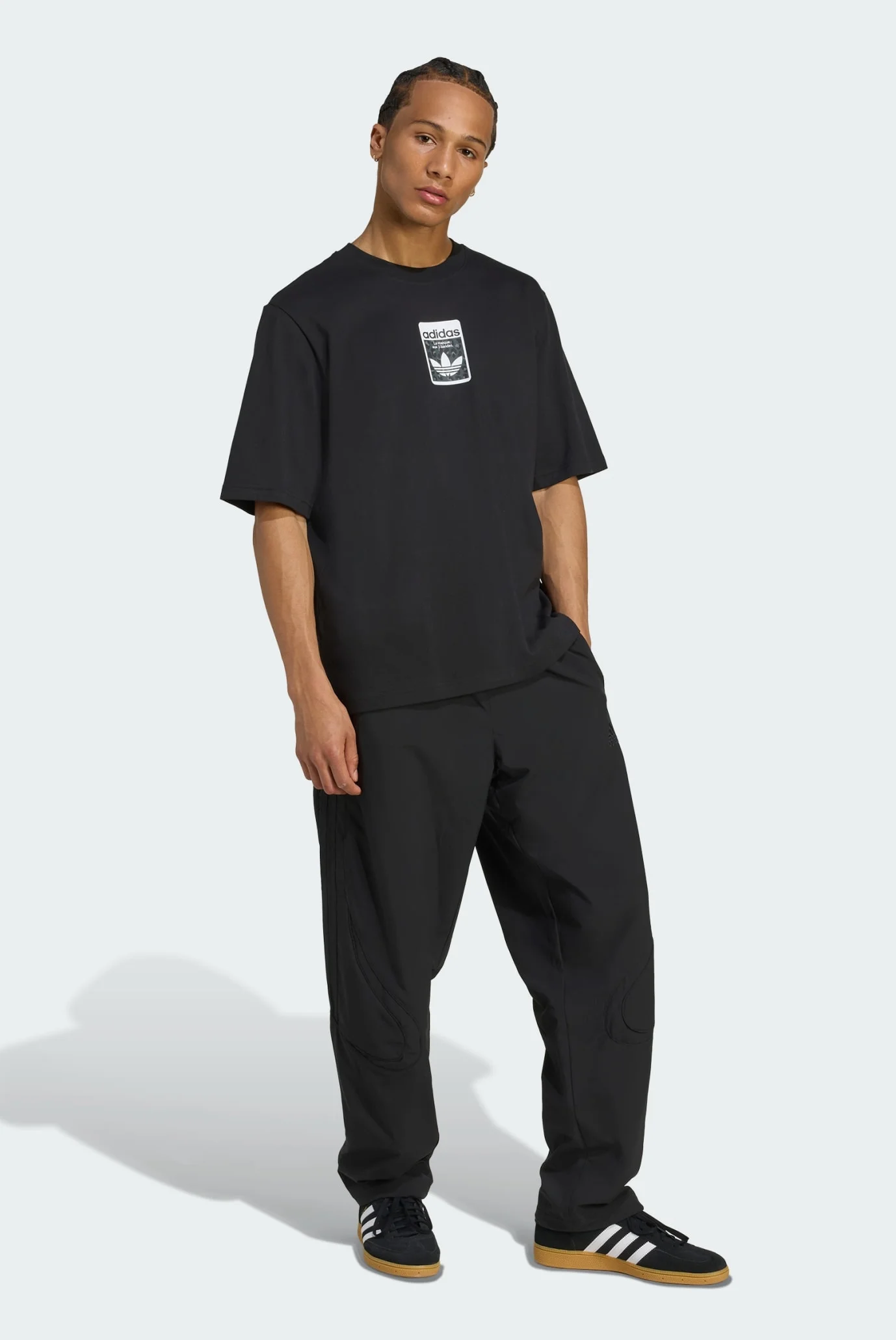 Мужская черная футболка Leo Oversized adidas JV7569 — MD-Fashion