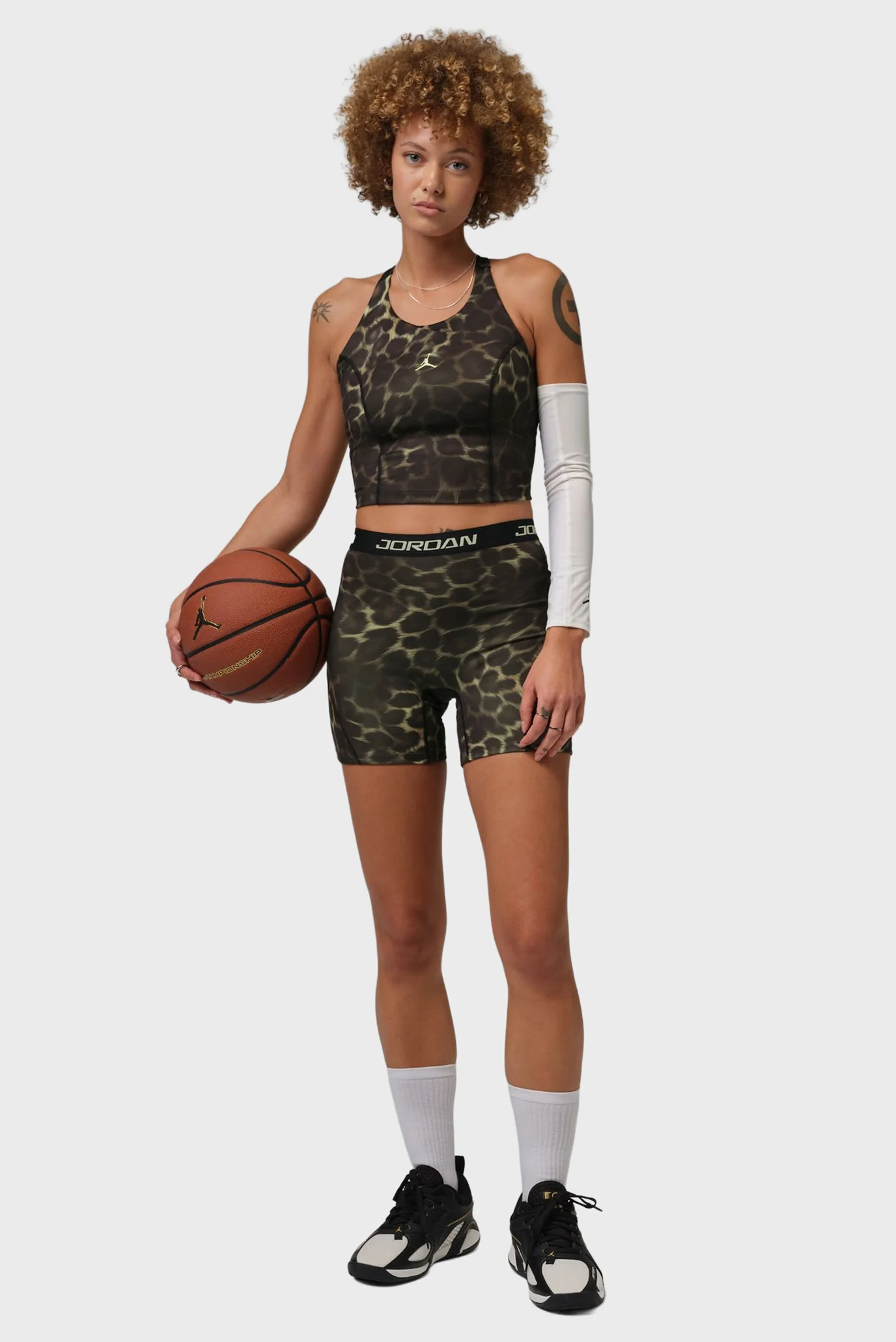 Женский топ с узором W J SPT DF TANK AOP Nike IF3487-331 — MD-Fashion