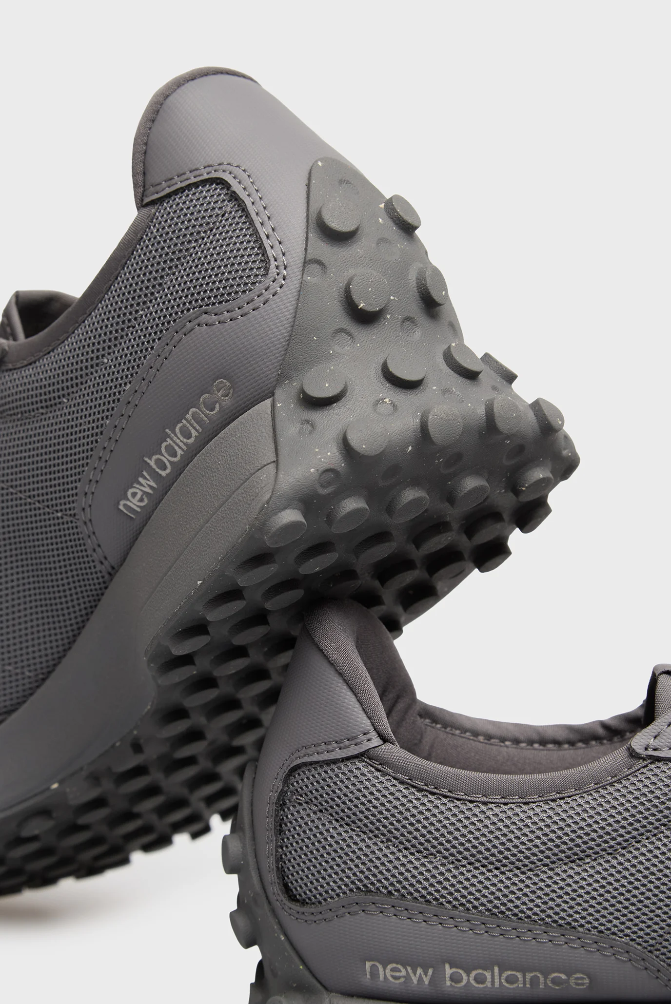 Чоловічі сірі кросівки New Balance U327SCC — MD-Fashion