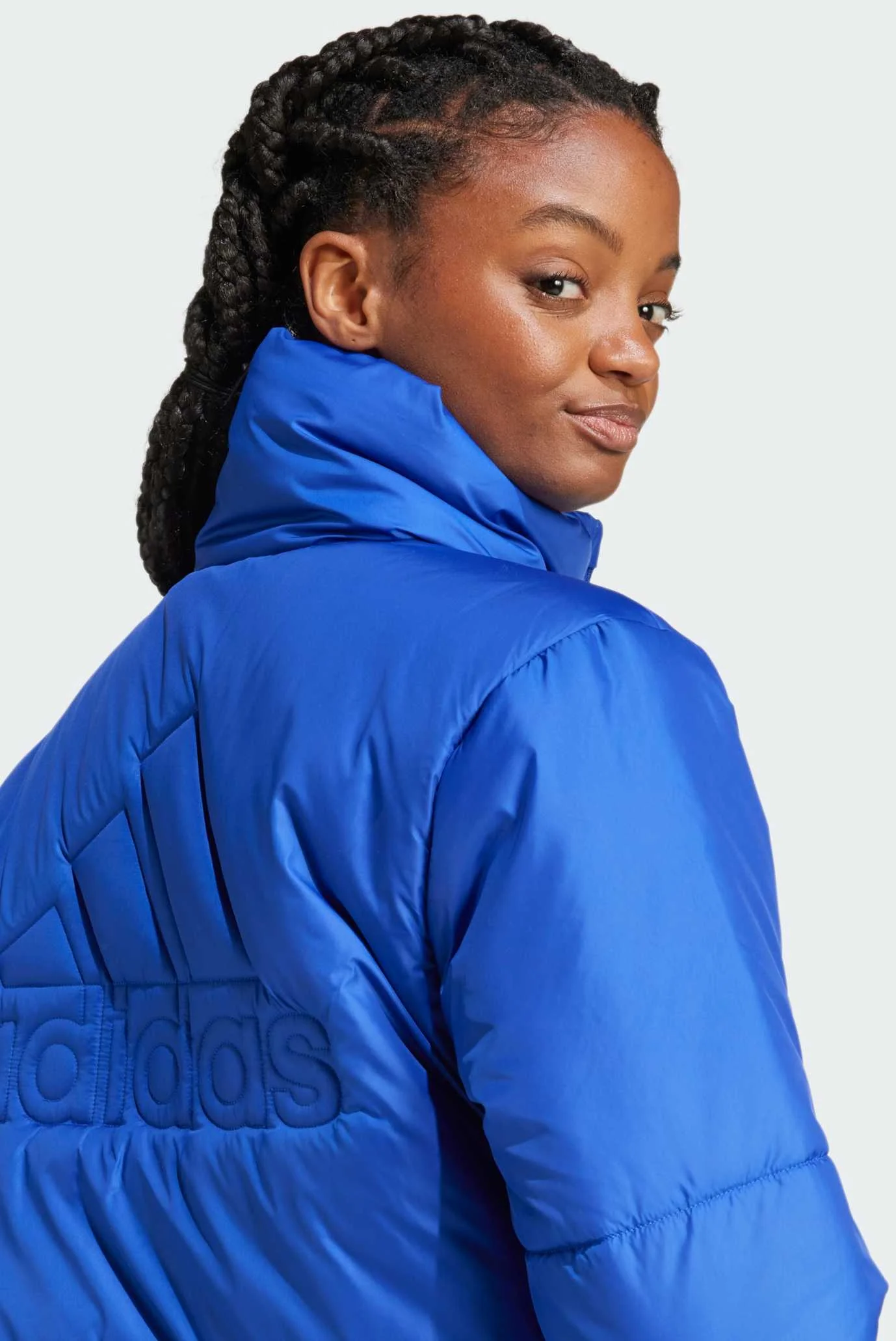 Женская синяя куртка BSC Insulated adidas IX8875 — MD-Fashion