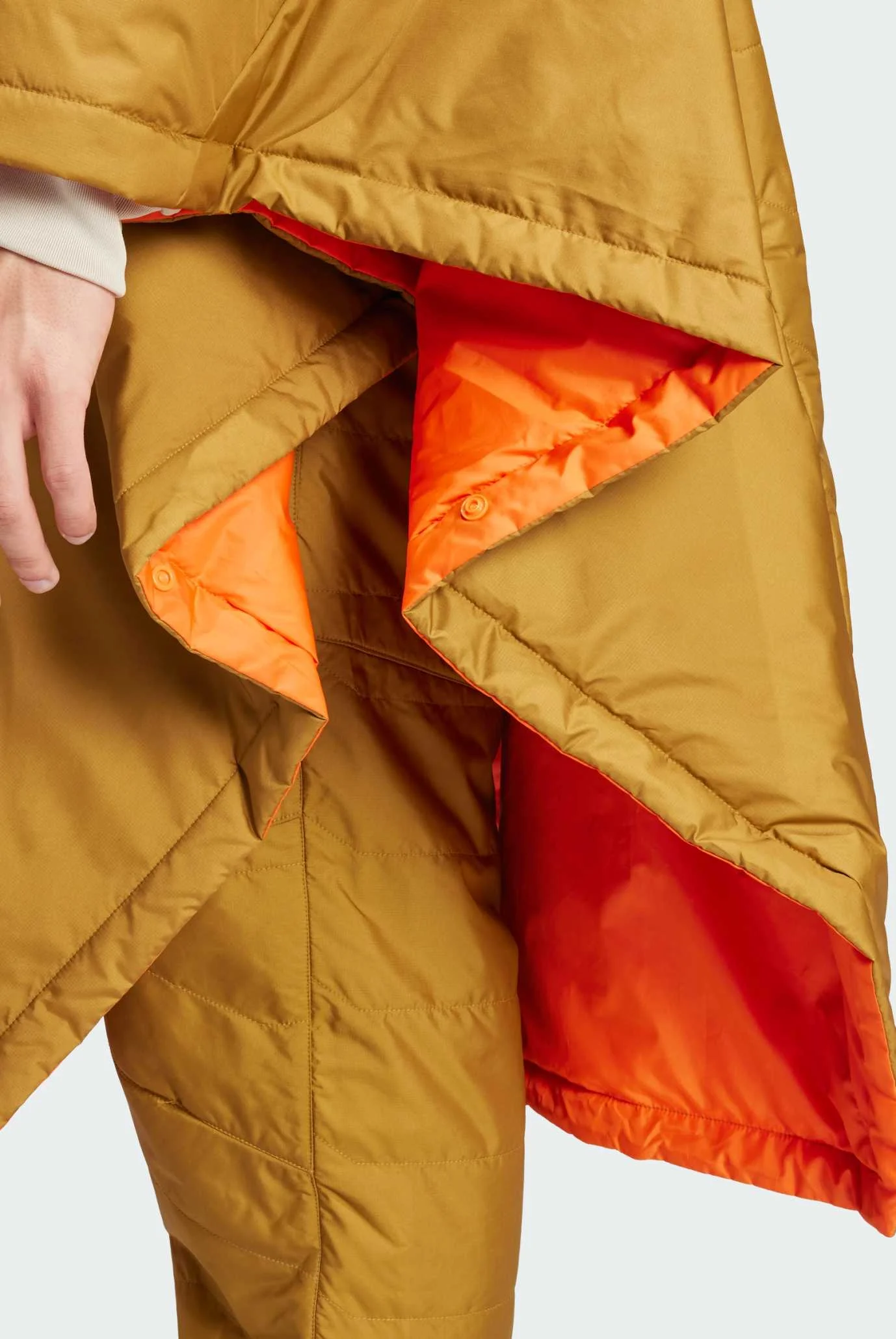 Гірчичне пончо Terrex Xploric PrimaLoft Insulated (унісекс) adidas
