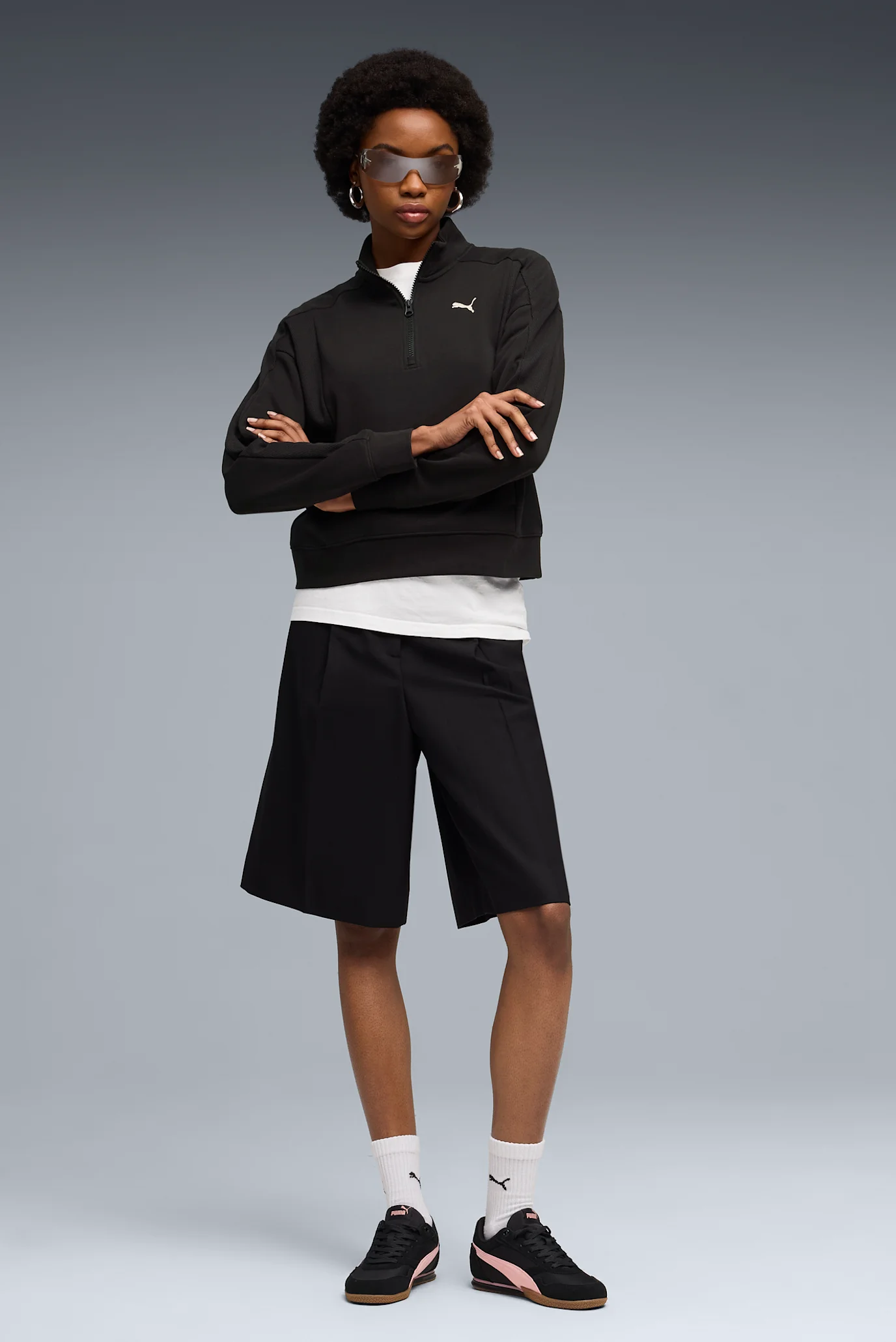 Женская черная спортивная кофта PUMA Class Relaxed Half-Zip