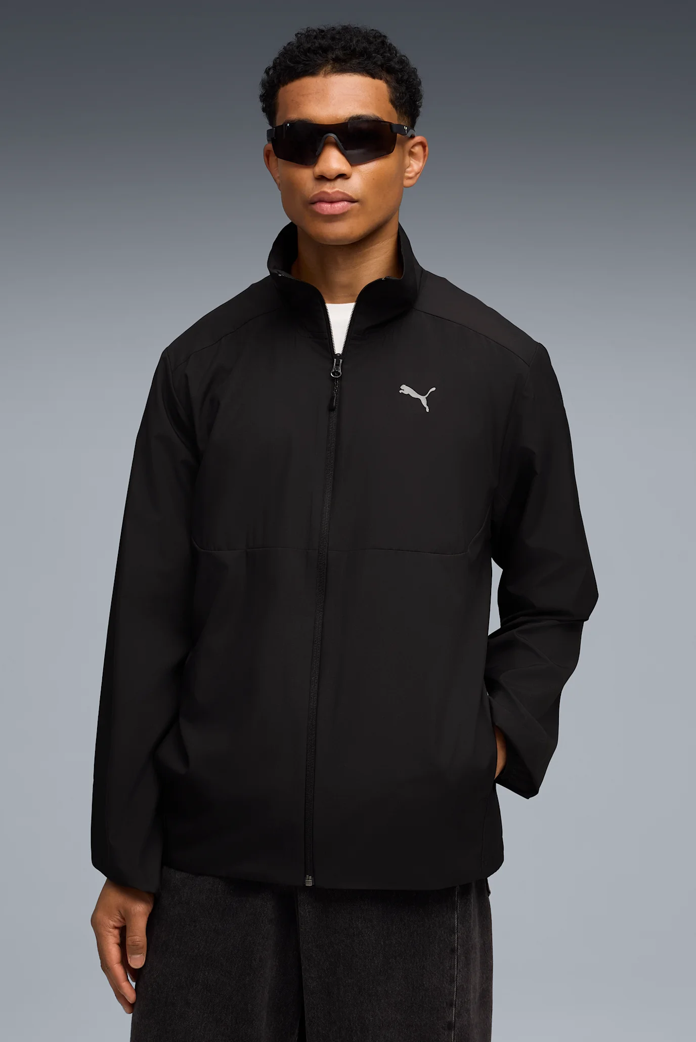 Мужская черная куртка PUMATECH Woven Track Jacket Men PUMA