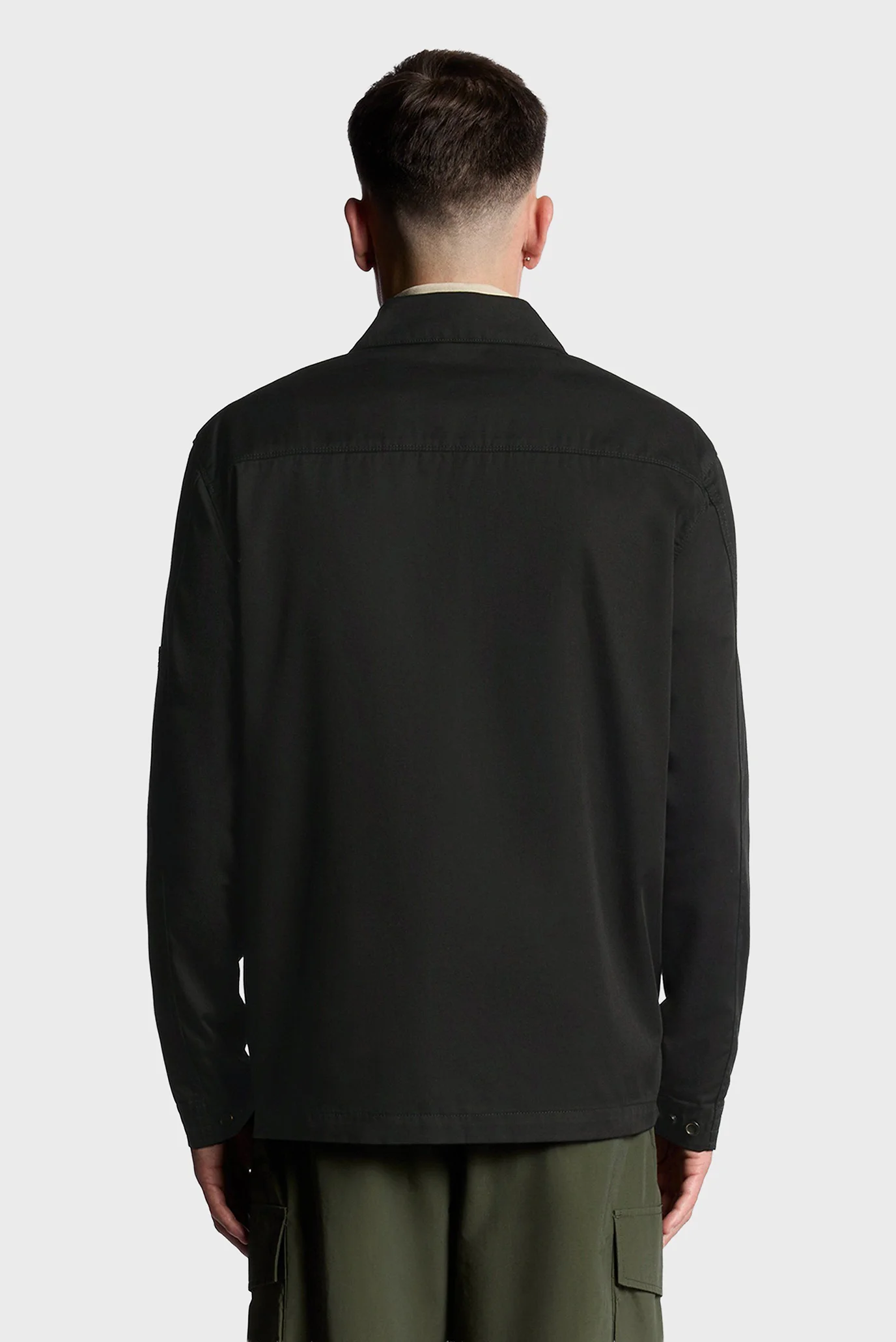 Чоловіча чорна сорочка-пальто Lyle & Scott LW2320V-Z865 — MD-Fashion