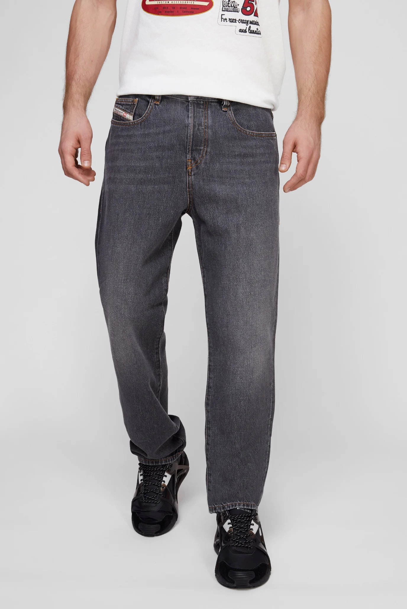 Мужские серые джинсы D-VIKER Diesel A05156 09B84 — MD-Fashion