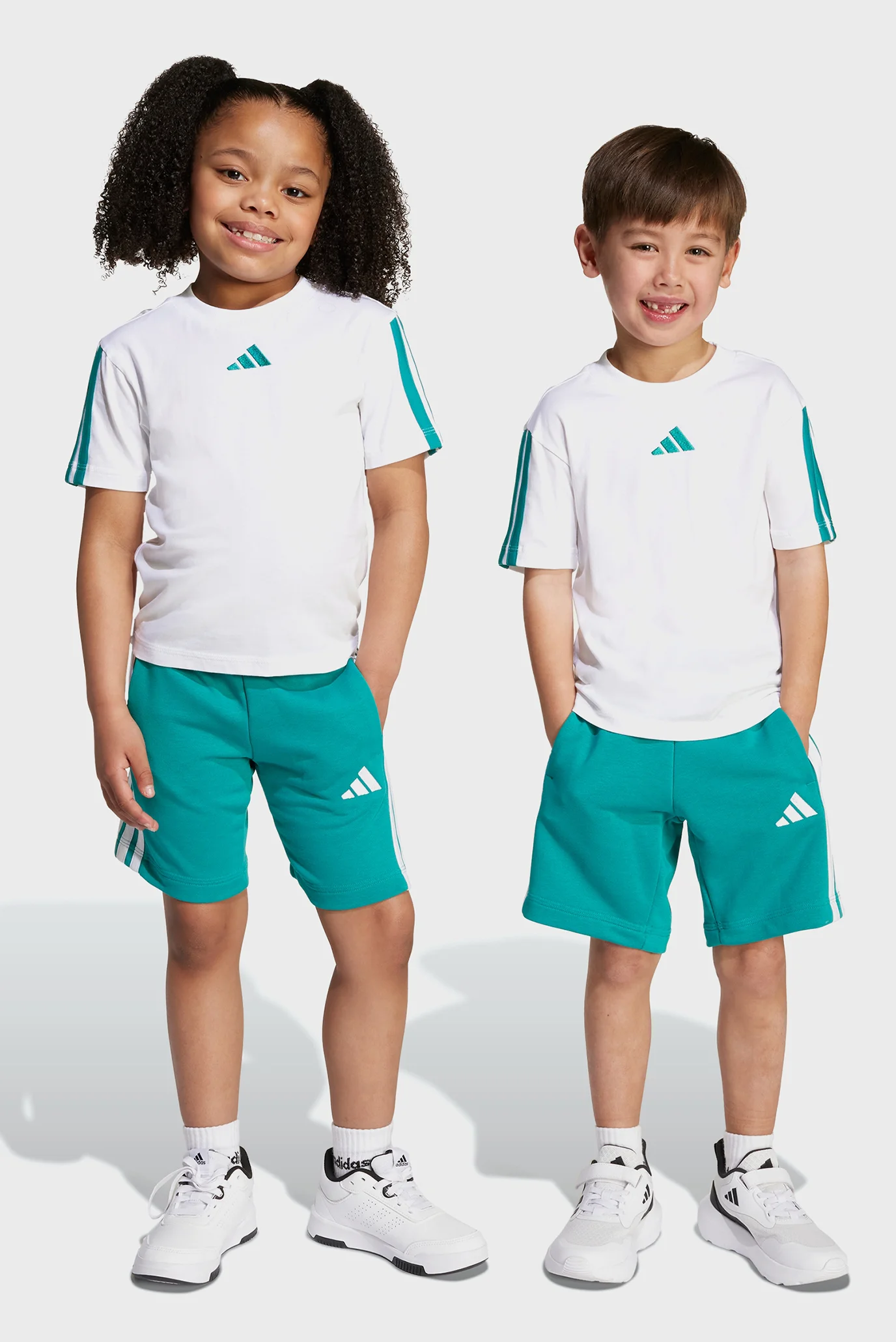 Дитячі бірюзові шорти Essentials Kids adidas JV8589 — MD-Fashion